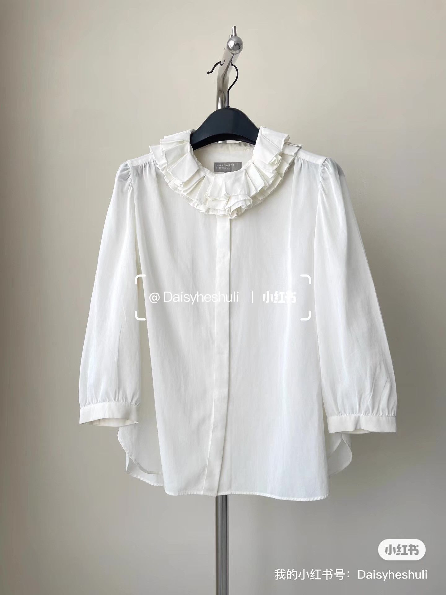 Margaret Howell Designer Brand Margaret Howell Bud Collar Shirt Ｑ24 Size XS / US 0-2 / IT 36-38 - 1 Thumbnail