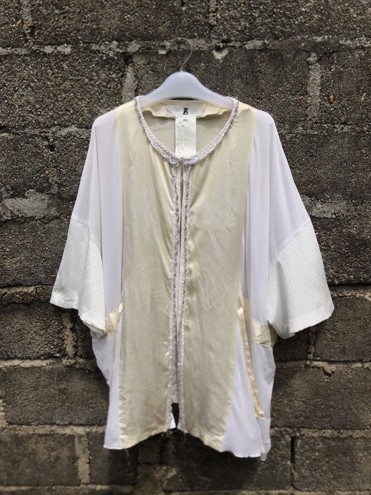 ANREALAGE × Japanese Brand 🌟Luxury Anrealage White Sexy Pajamas Size ONE SIZE - 1 Thumbnail