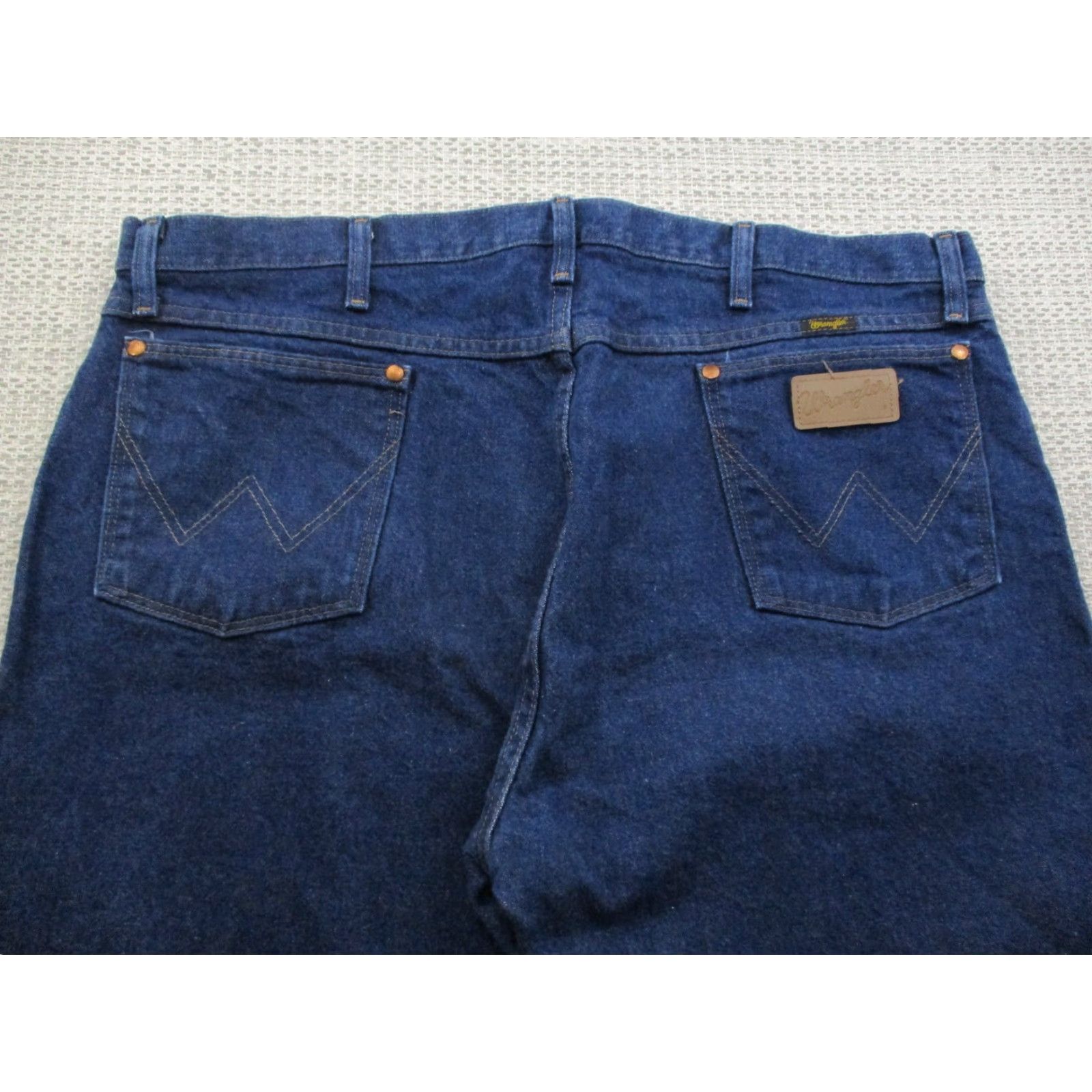 Wrangler Wrangler Jeans Mens 42x30 Blue Denim 13MWZPW Straight Leg Cowboy Cut Five-Pocket Classic Fit Jeans Mens Size US 42 / EU 58 - 3 Thumbnail