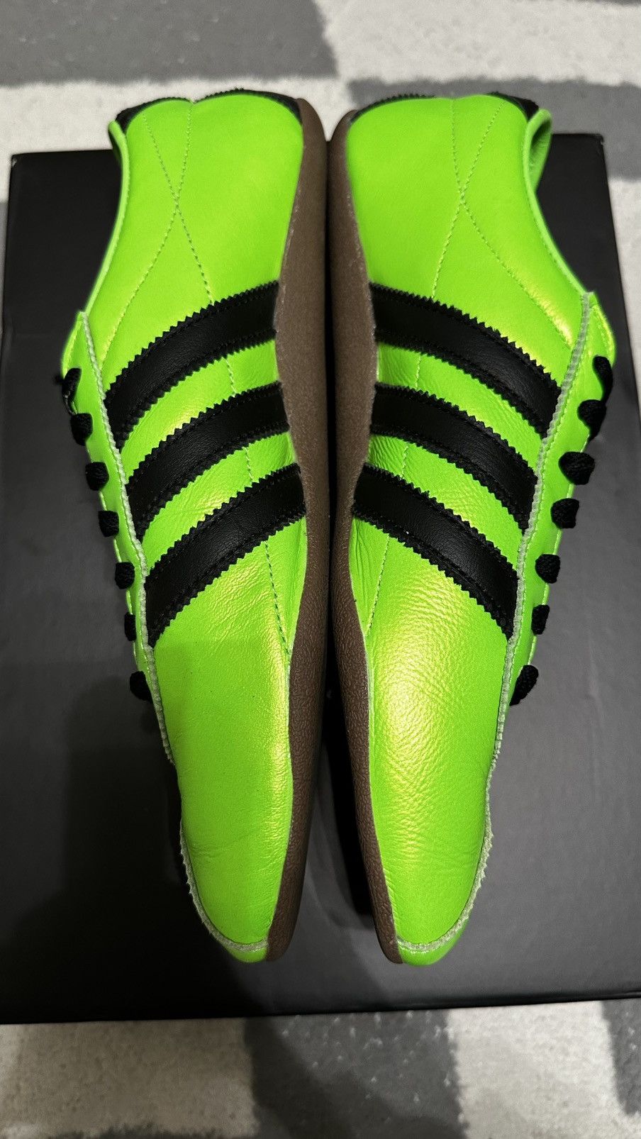 Adidas Adidas Tokyo Decon Solar Green (Men's 9/Women's 10) Size US 9 / EU 42 - 3 Thumbnail
