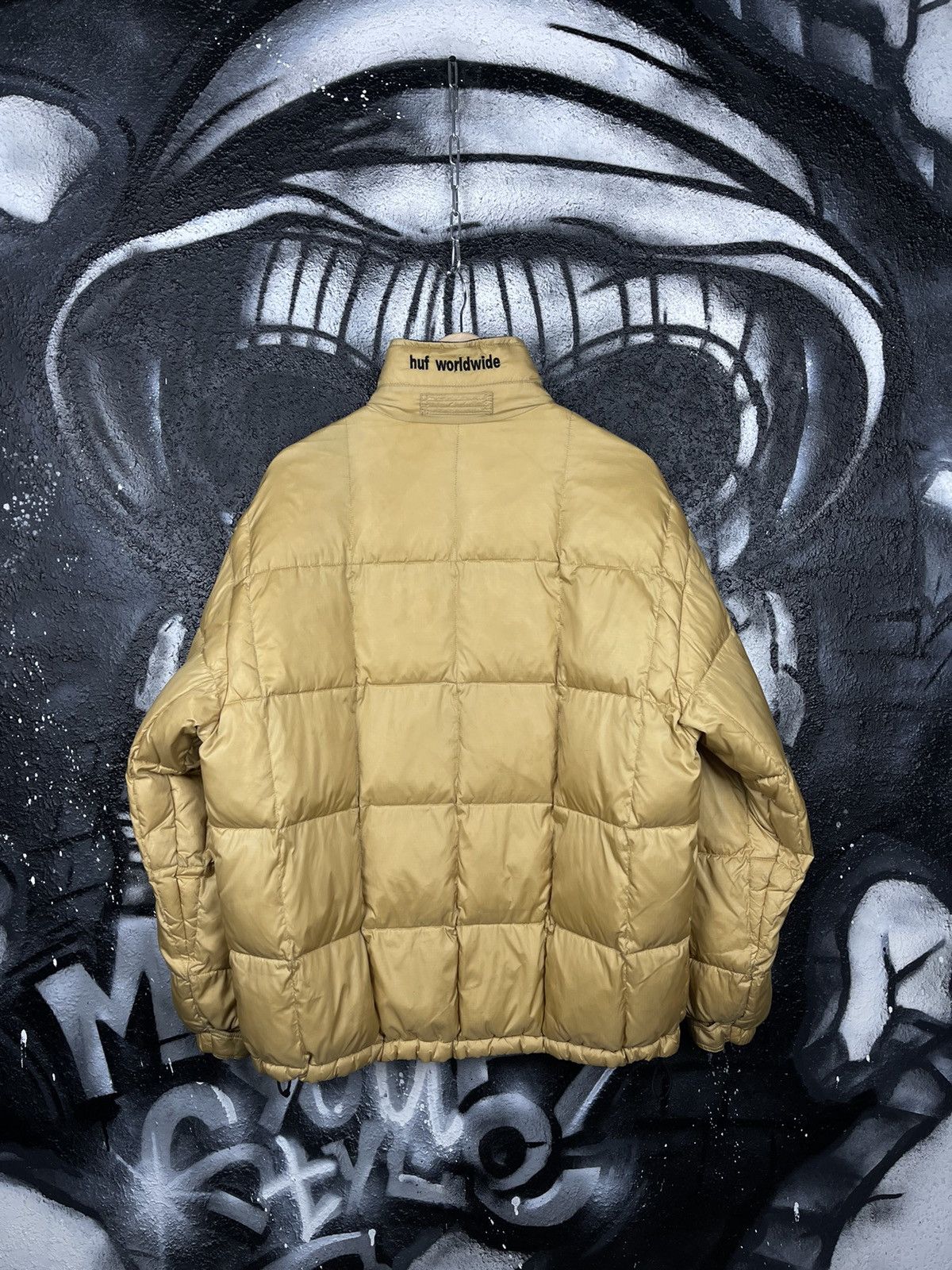 Huf × Vintage Huf Worldwide Down Puffer Jacket Men’s Size M Size US M / EU 48-50 / 2 - 11 Thumbnail