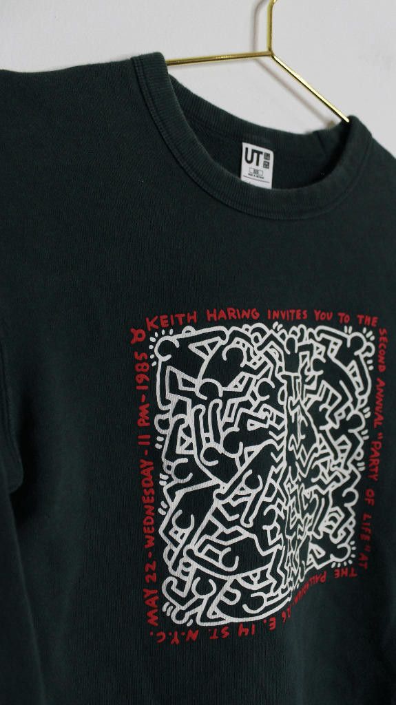 Designer Keith Haring Red White Artwork Green Pullover Sweater - XXS Size US XS / EU 42 / 0 - 4 Thumbnail