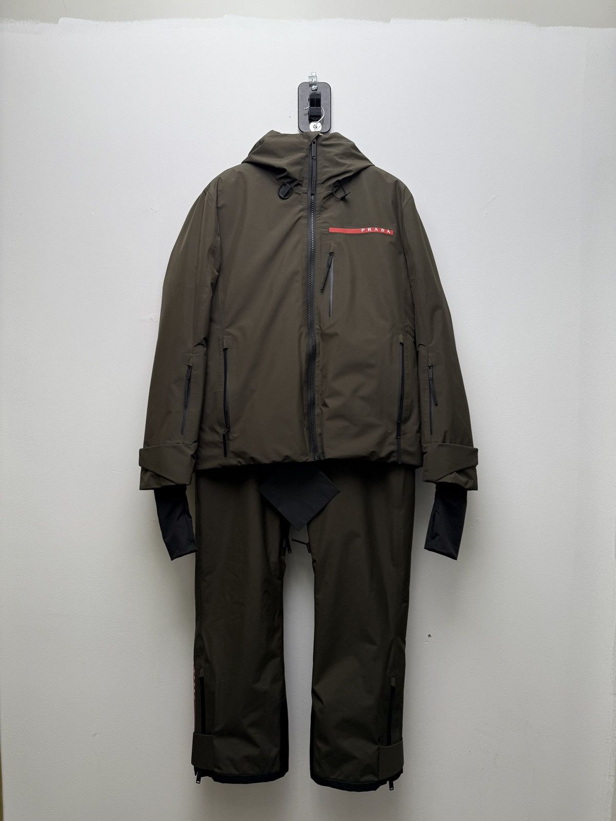 Prada NEW Prada Olive Ski Tech Puffer Jacket Pants Set! Size US L / EU 52-54 / 3 - 1 Thumbnail