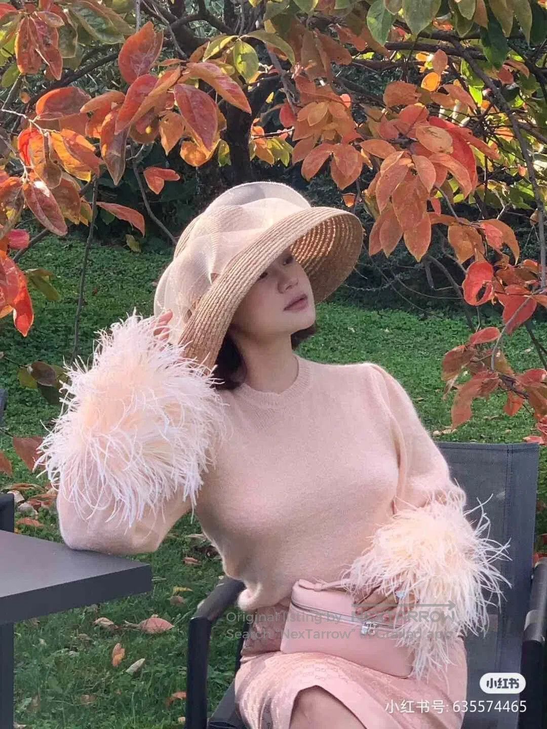 Gucci Gucci Detachable Ostrich Feather Sweater. Size L / US 10 / IT 46 - 7 Thumbnail