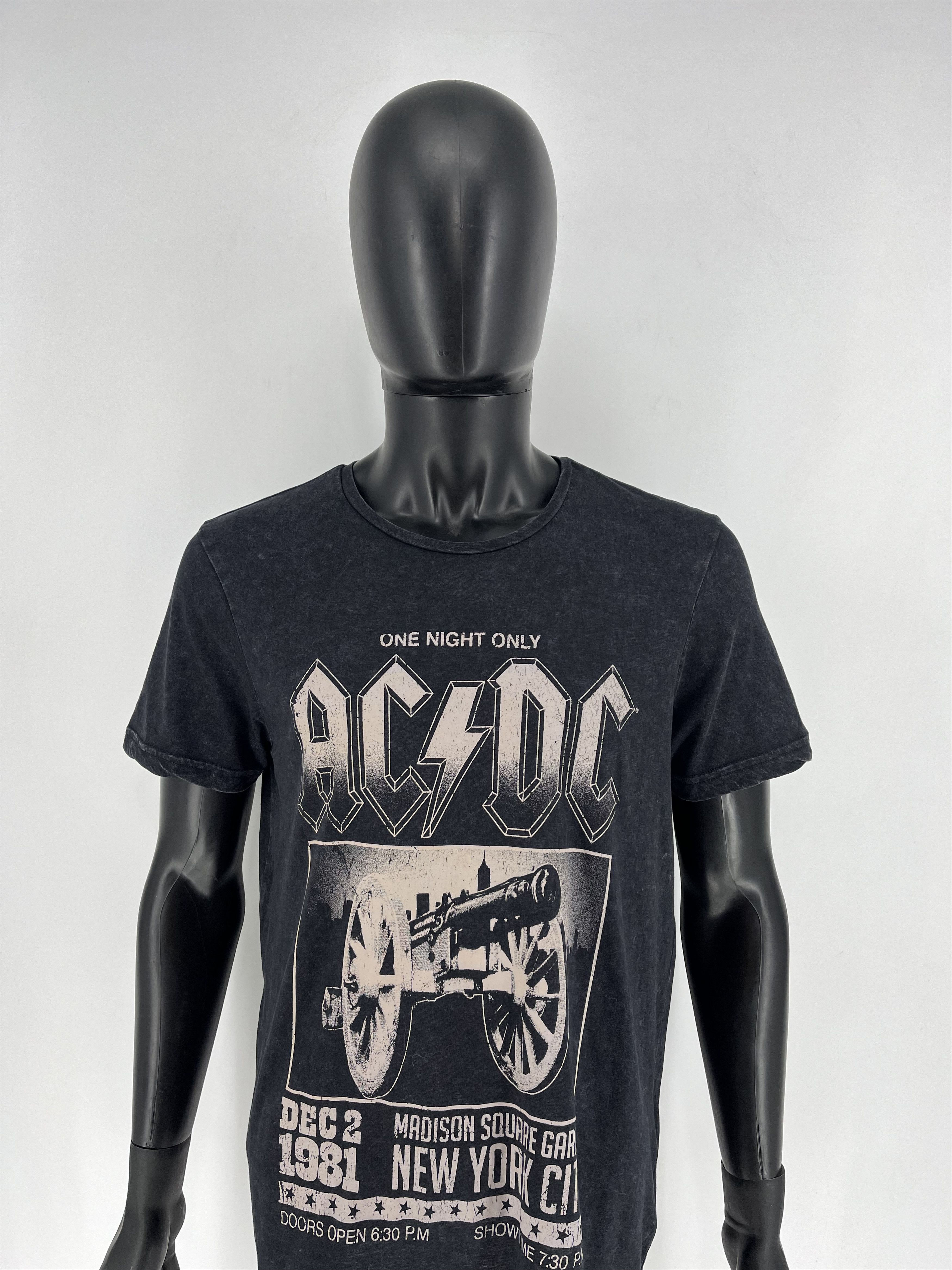 Band Tees × Vintage VINTAGE Y2K ACDC TEE SHIRT BAND TEE SIZE M Size US M / EU 48-50 / 2 - 1 Thumbnail
