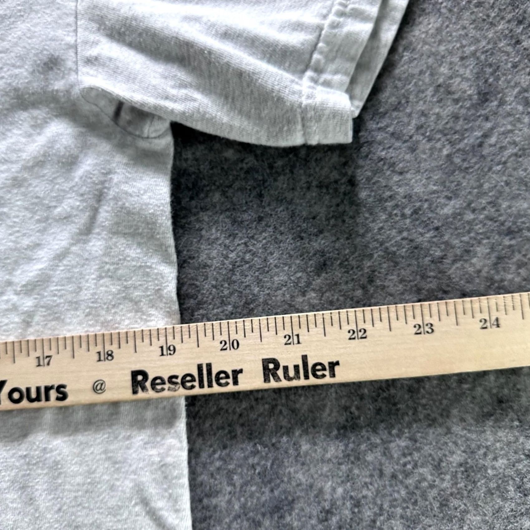 Hanes VINTAGE Hanes Shirt Mens M Gray Beefy-T Elk City Idaho Elk Mountain Graphic Heavyweight Size US M / EU 48-50 / 2 - 6 Thumbnail