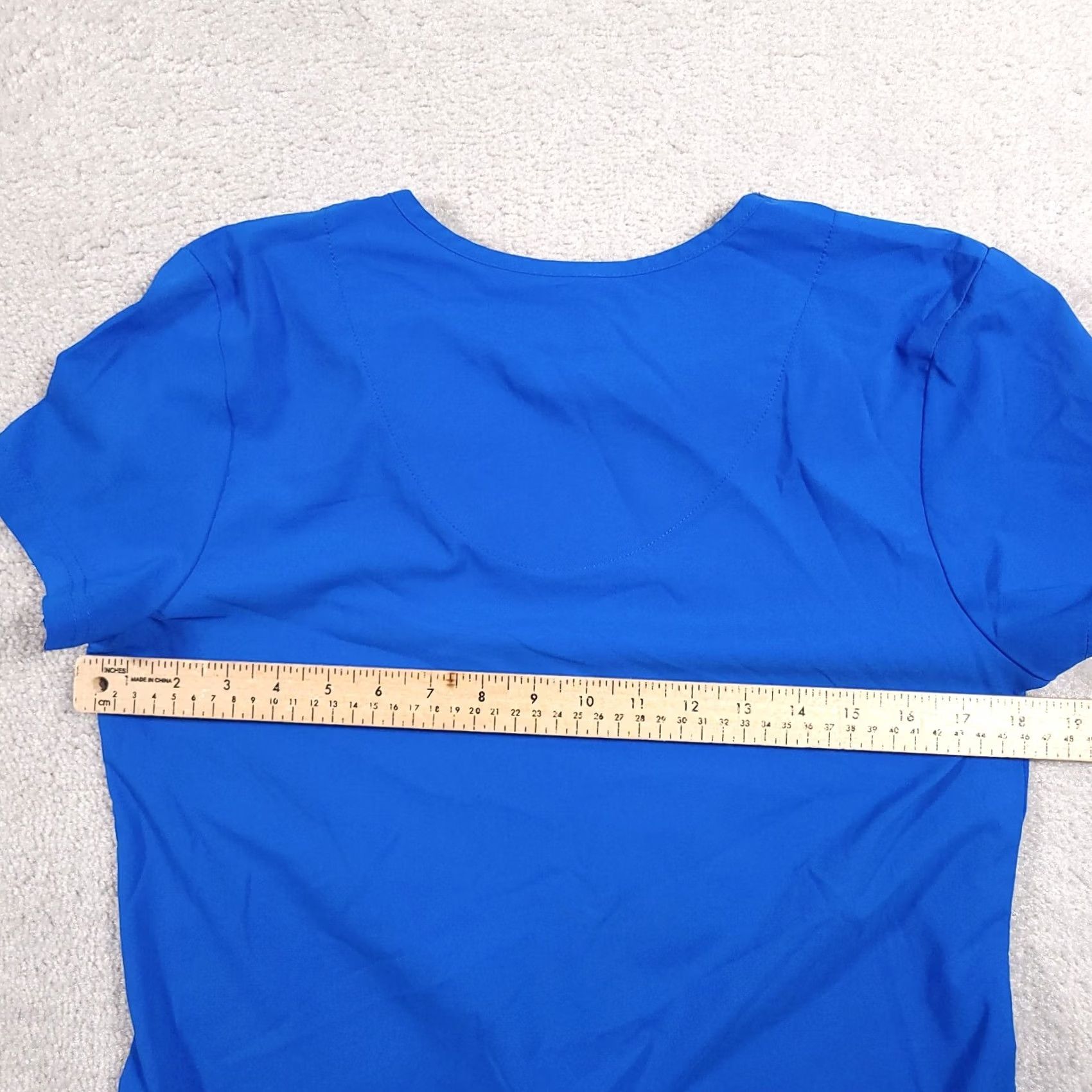 Koio Koi Shirt S Blue Scrub Solid Neck Short Sleeve Medical Pullover Womens Size S / US 4 / IT 40 - 6 Thumbnail