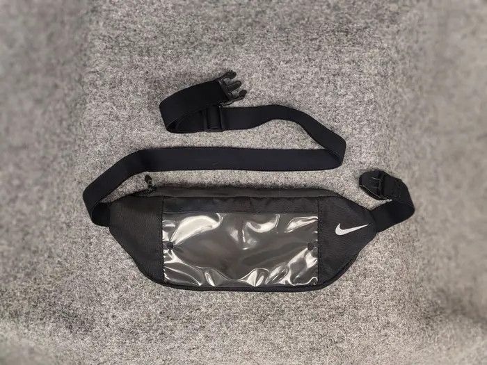 Nike Vintage Nike Black men's casual sports shirt with a belt Bag Size ONE SIZE - 1 Thumbnail