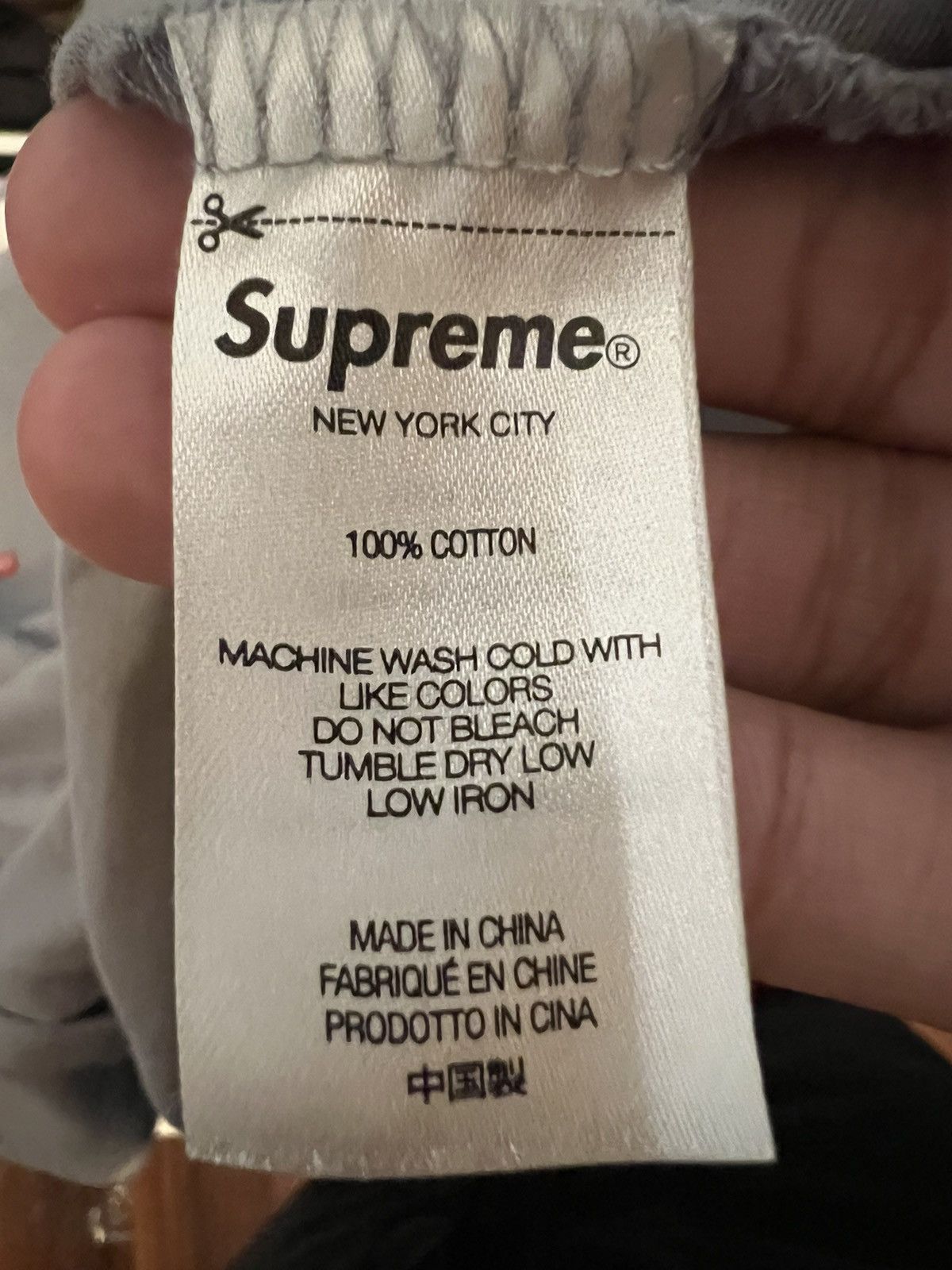 Supreme Supreme typewriter s/s tee Size US XL / EU 56 / 4 - 3 Thumbnail