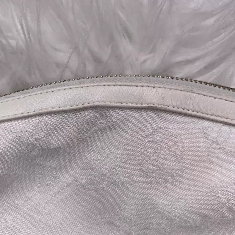 Louis Vuitton Louis Vuitton White dark print sweatshirt Size US S / EU 44-46 / 1 - 6 Thumbnail