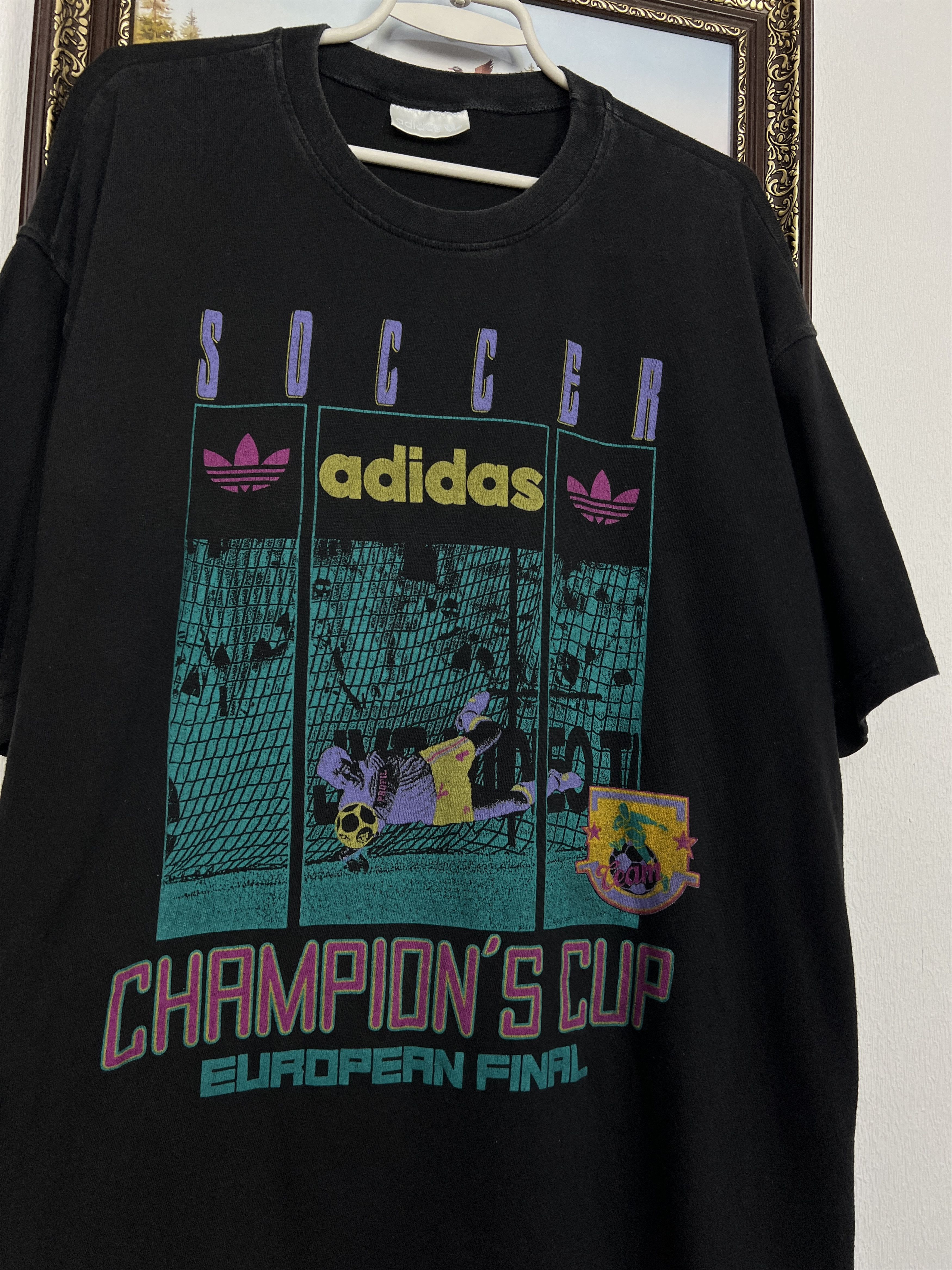 Adidas Vintage Football Champions Cup Final Over Print Shirt Jersey Size US XL / EU 56 / 4 - 3 Thumbnail