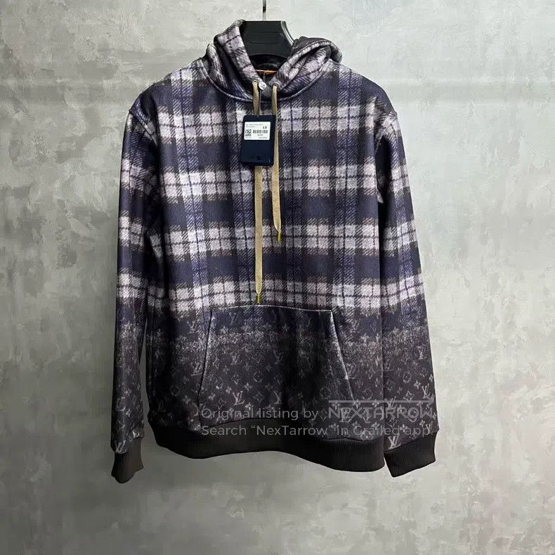 Louis Vuitton Louis Vuitton 26 Latest Long Sleeve Hooded Design Sweater Size US L / EU 52-54 / 3 - 1 Thumbnail