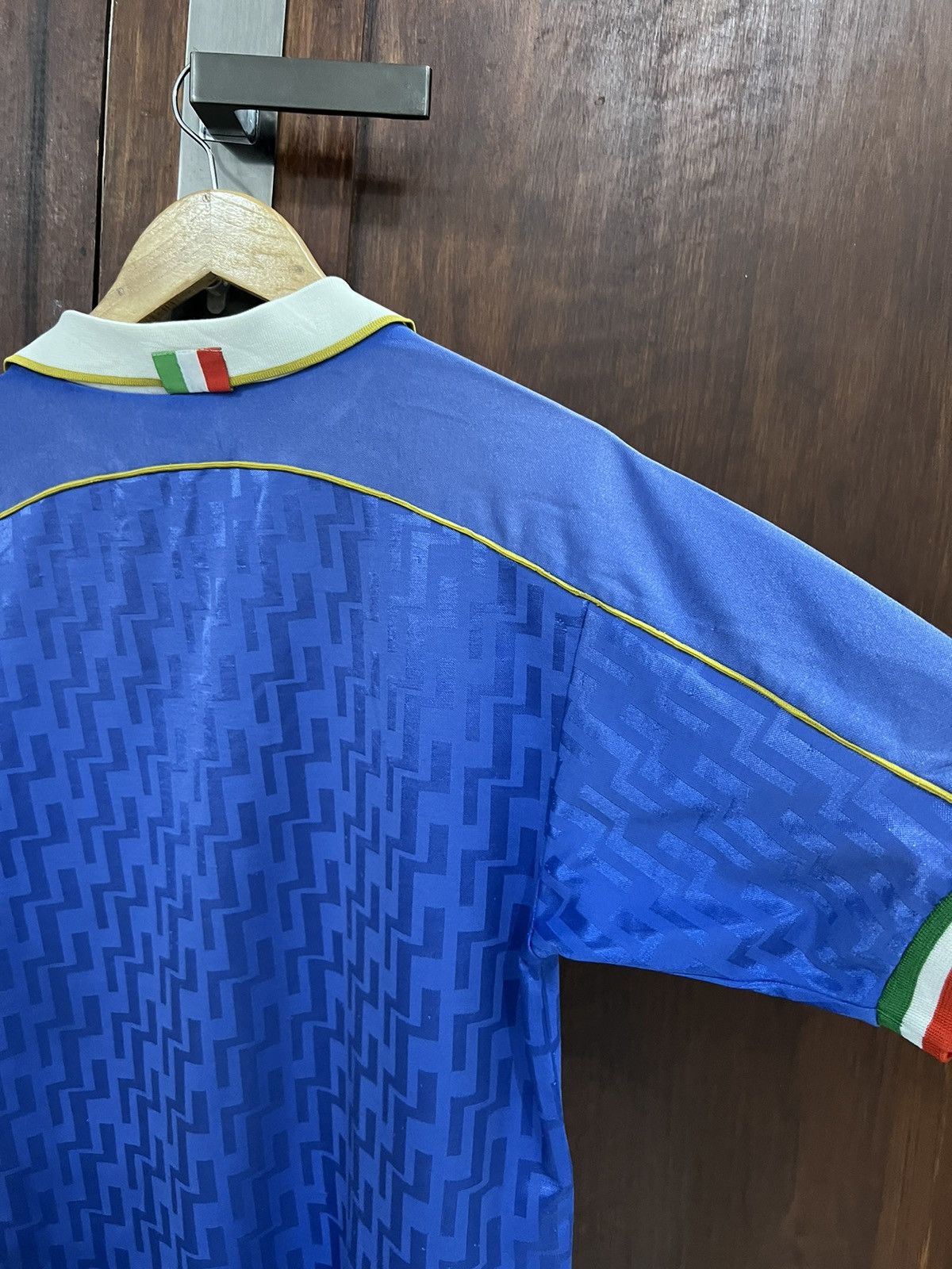Nike ITALY NIKE HOME JERSEY 1995 1996 ML 4 Size US M / EU 48-50 / 2 - 5 Thumbnail