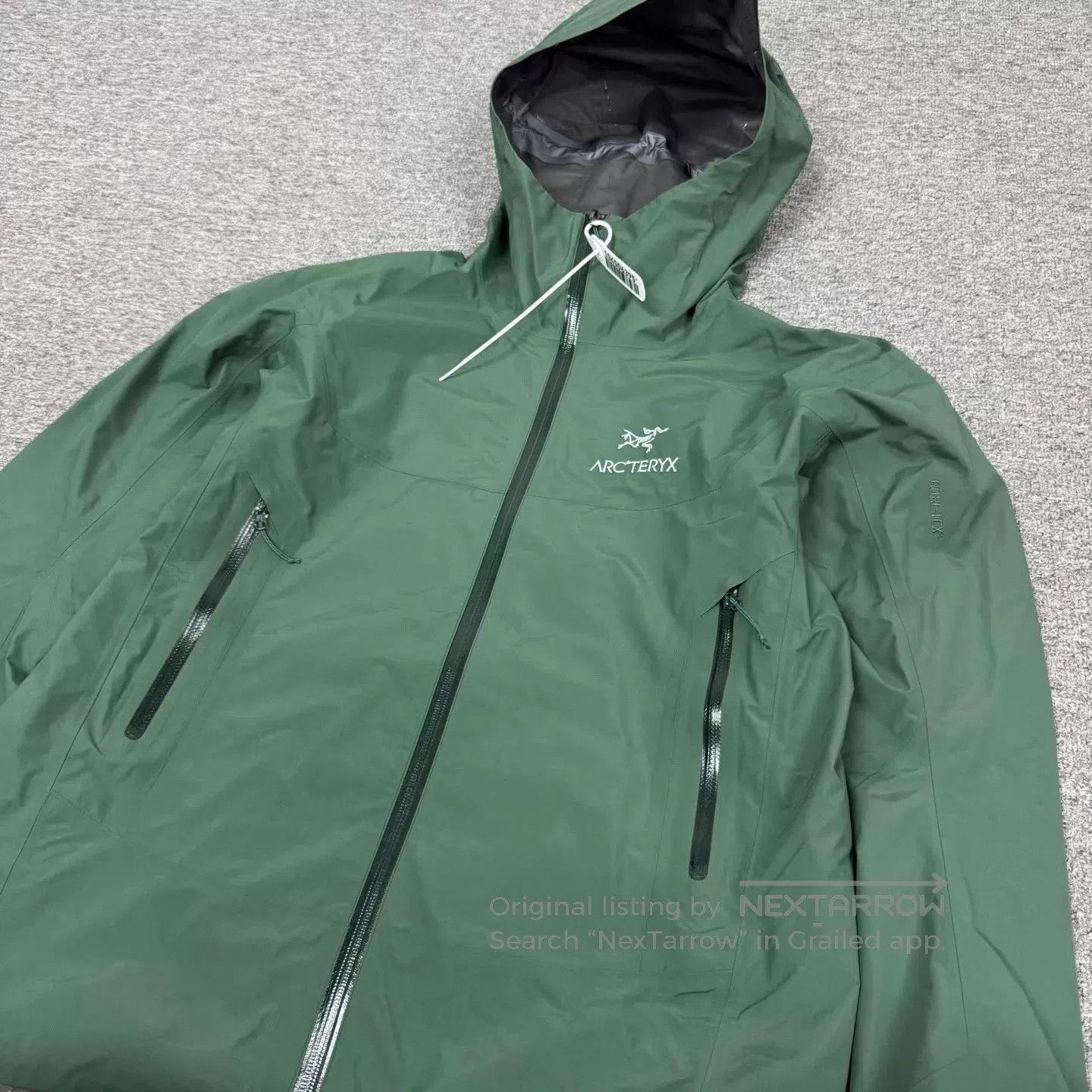 Arc'teryx Green Hooded Rain Jacket, Size M. Size US M / EU 48-50 / 2 - 4 Thumbnail
