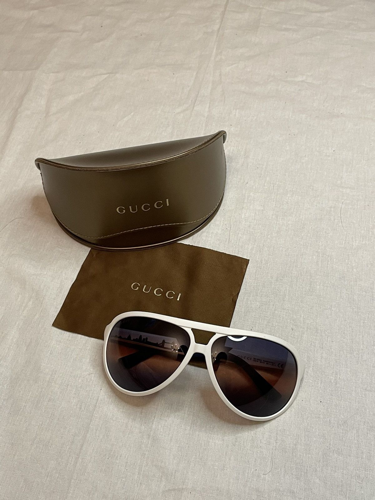 Gucci 1030 sunglasses top