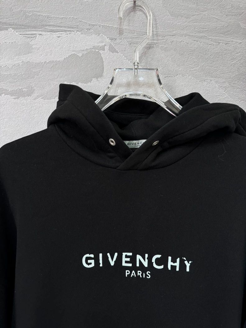 Givenchy Givenchy Distressed Letter Logo Hoodie Size US M / EU 48-50 / 2 - 4 Thumbnail