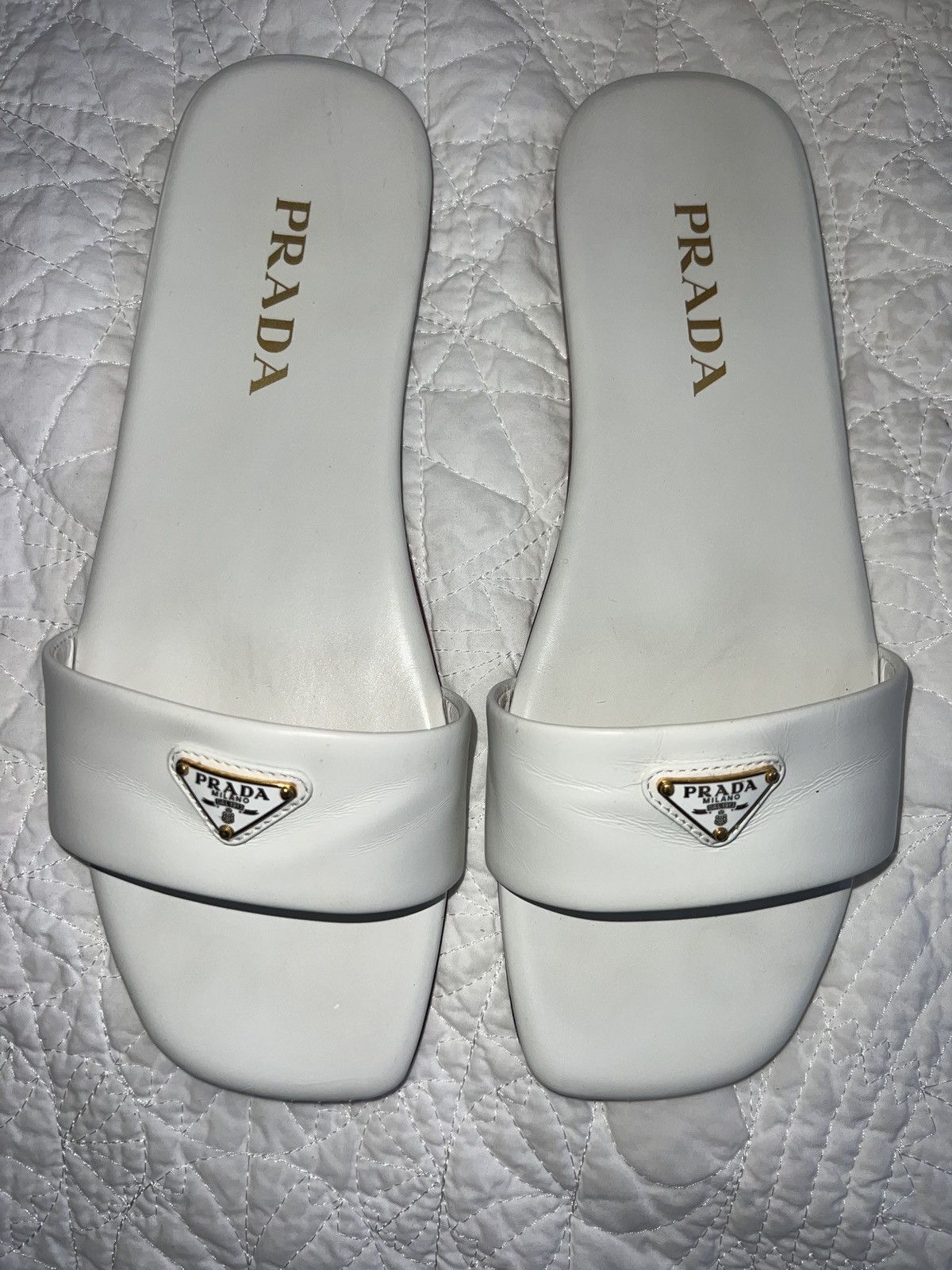 スリッポン PRADA SAND SATIN SLIPPERS Prada Sand Satin Slippers | Grailed