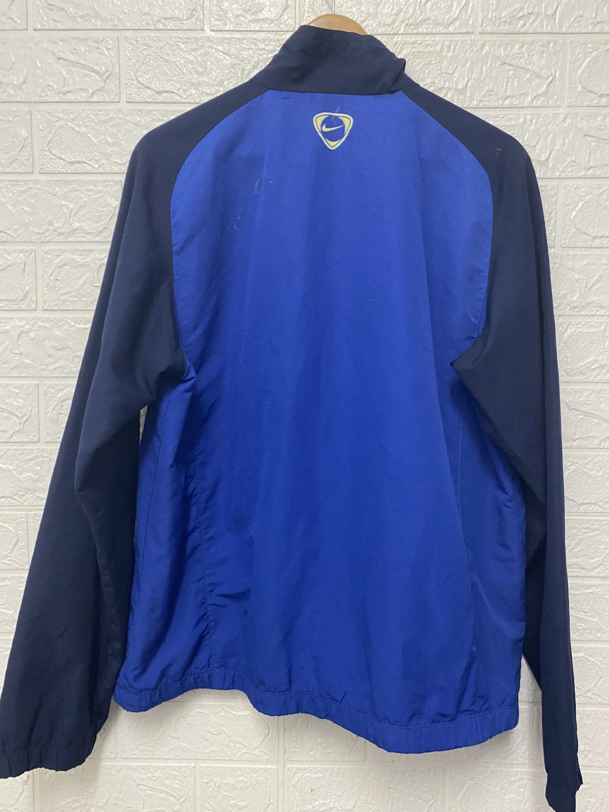 Nike BARCELONA 2011/2012 TRAINING FOOTBALL JACKET JERSEY NIKE Size US M / EU 48-50 / 2 - 5 Thumbnail
