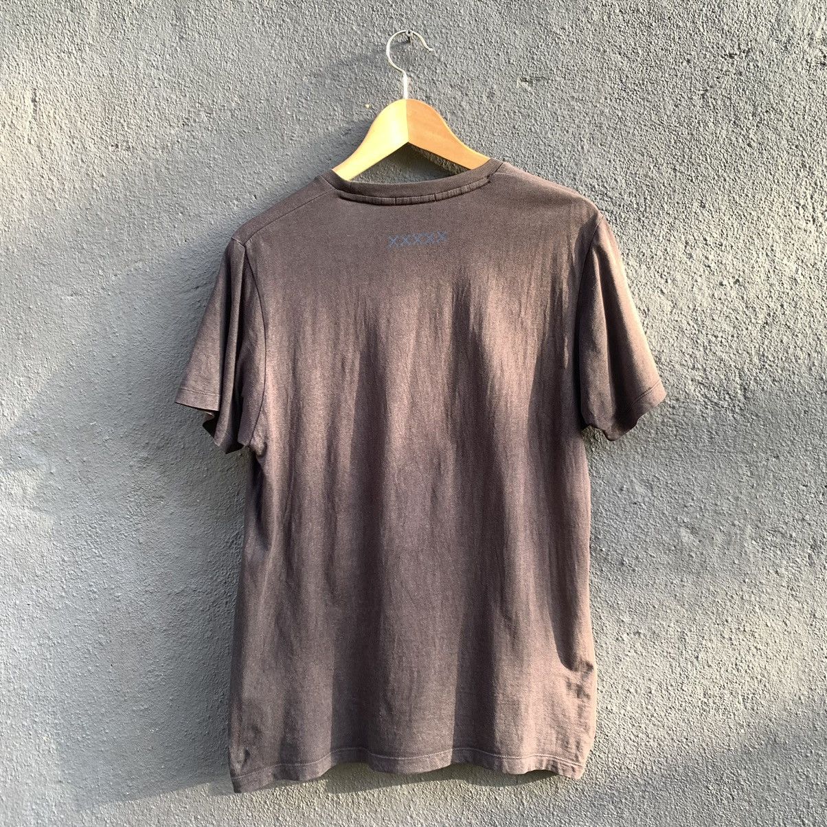 Uniqlo Thrashed faded one piece x uniqlo anima tee Size US M / EU 48-50 / 2 - 4 Thumbnail
