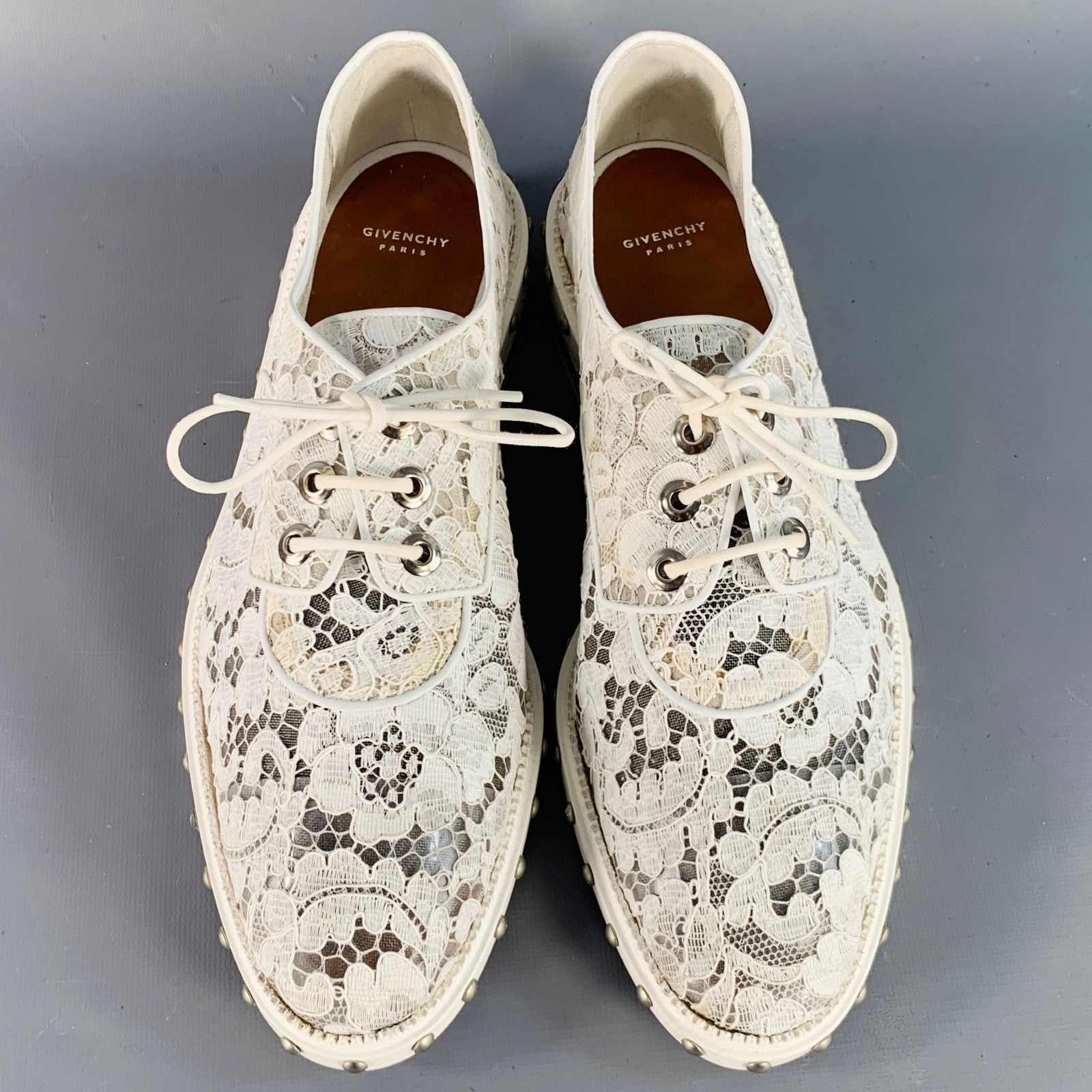 Givenchy GIVENCHY Size 10 White Leather Lace Studded Derby Shoes Size US 10 / IT 40 - 4 Thumbnail