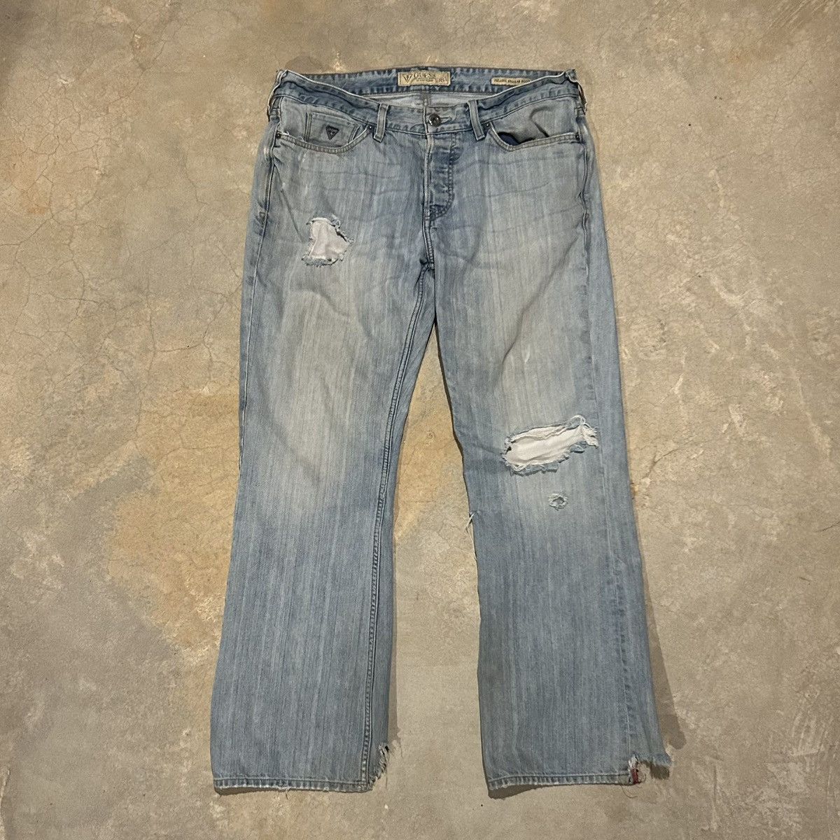 Guess × Vintage Crazy Vintage Y2K Guess Jeans Baggy Bootcut Distressed Denim Size US 36 / EU 52 - 1 Thumbnail