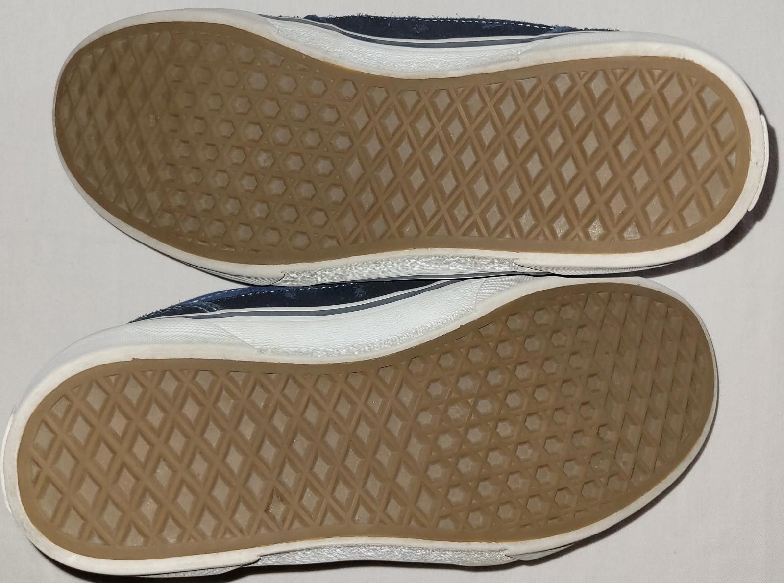 Vans VANS men's size 6 blue and black shoes Size US 6 / EU 39 - 3 Thumbnail