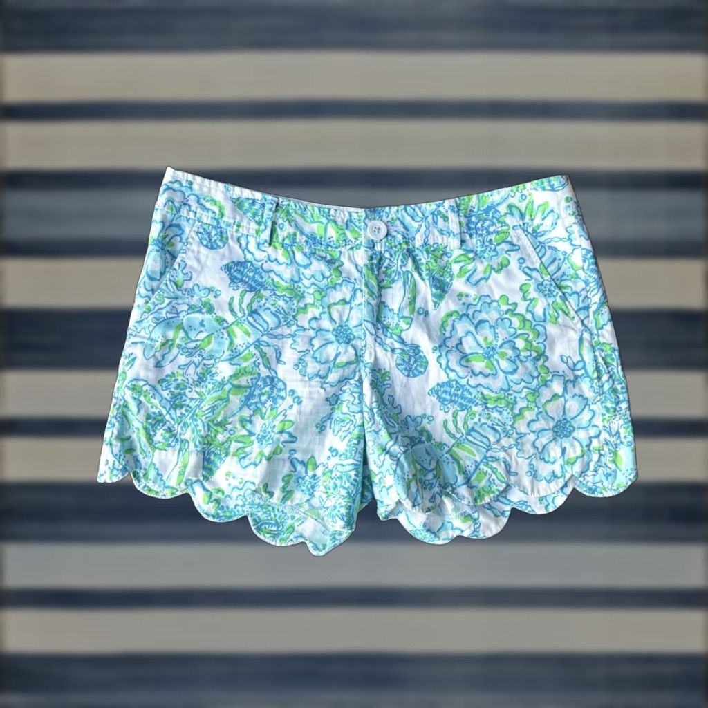 Lilly Pulitzer Lilly Pulitzer Buttercup Floral Shorts Women’s 4 Scalloped Hem Pockets Size 27" / US 4 / IT 40 - 1 Thumbnail
