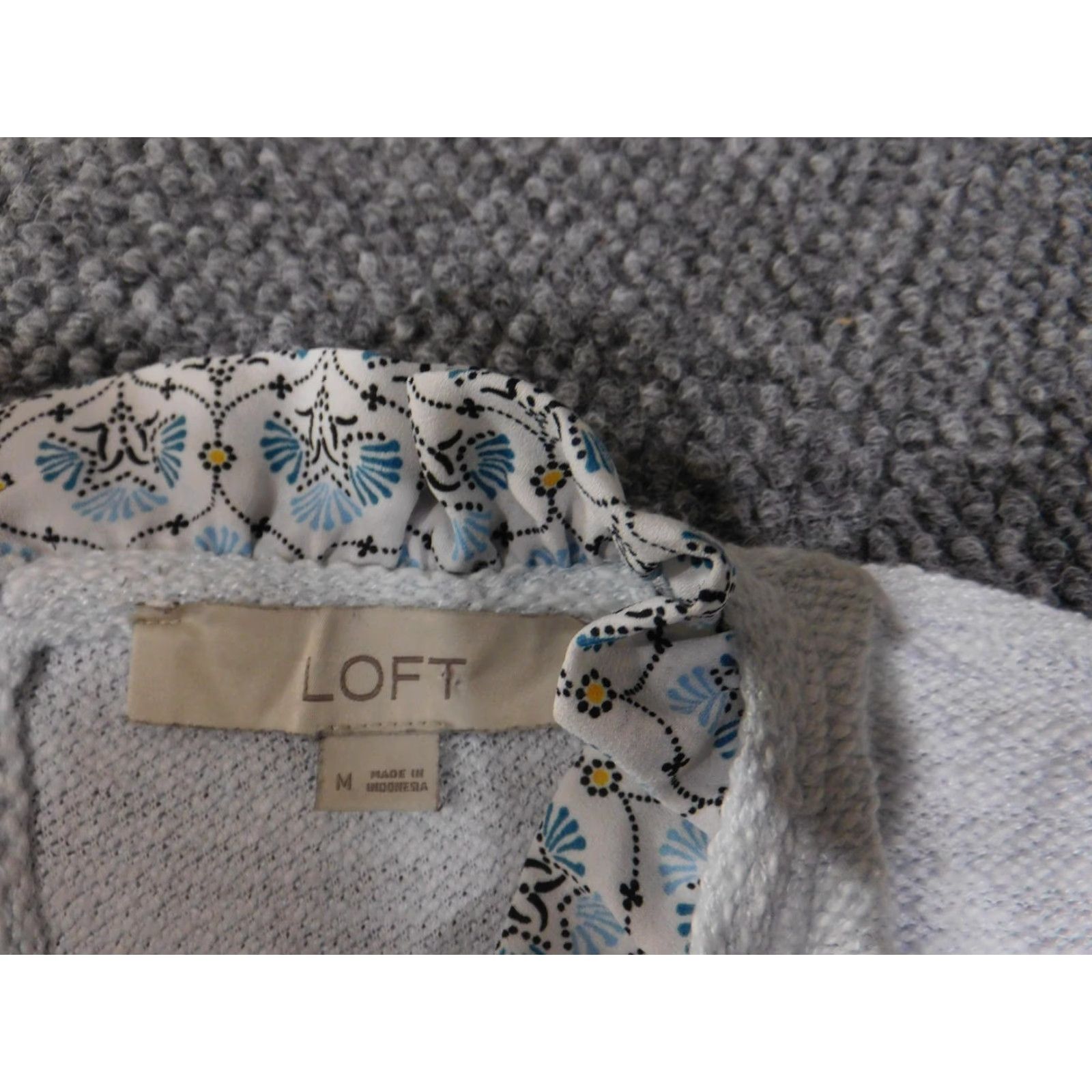 Loft LOFT Sweater Womens Medium Gray Mixed Media Ruffle Hem Mock Neck Long Sleeve Size M / US 6-8 / IT 42-44 - 5 Thumbnail