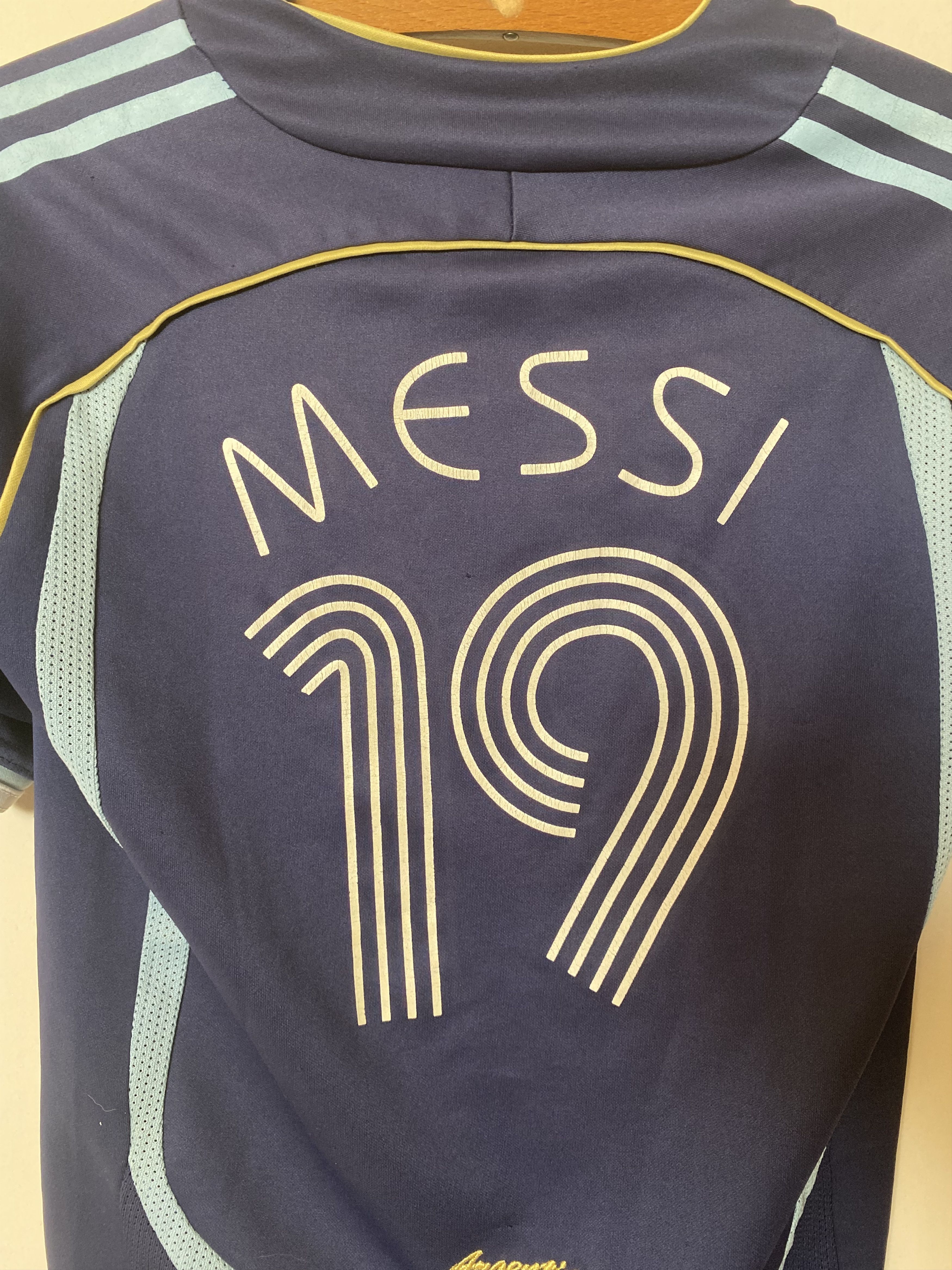 Other Vintage ARGENTINA #19 MESSI 2006 - 2007 - XS - UNIQUE Size US XS / EU 42 / 0 - 5 Thumbnail