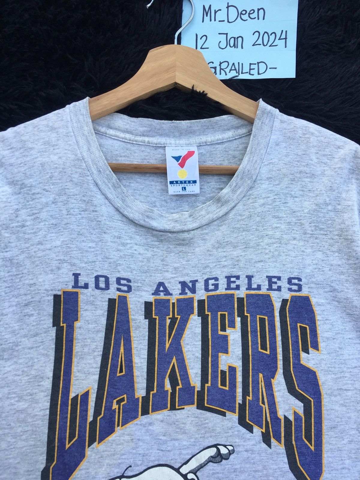 NBA Rare Vintage Los Angeles LAKERS Snoopy NBA Tee Size US L / EU 52-54 / 3 - 11 Thumbnail