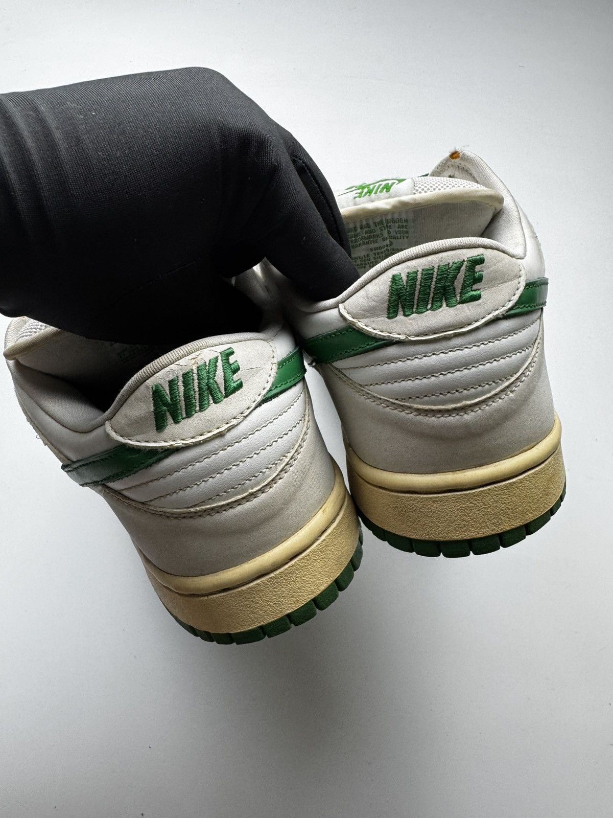Nike SB 2005 Nike Dunk Low Pro SB St. Patricks Size US 10.5 / EU 43-44 - 7 Thumbnail