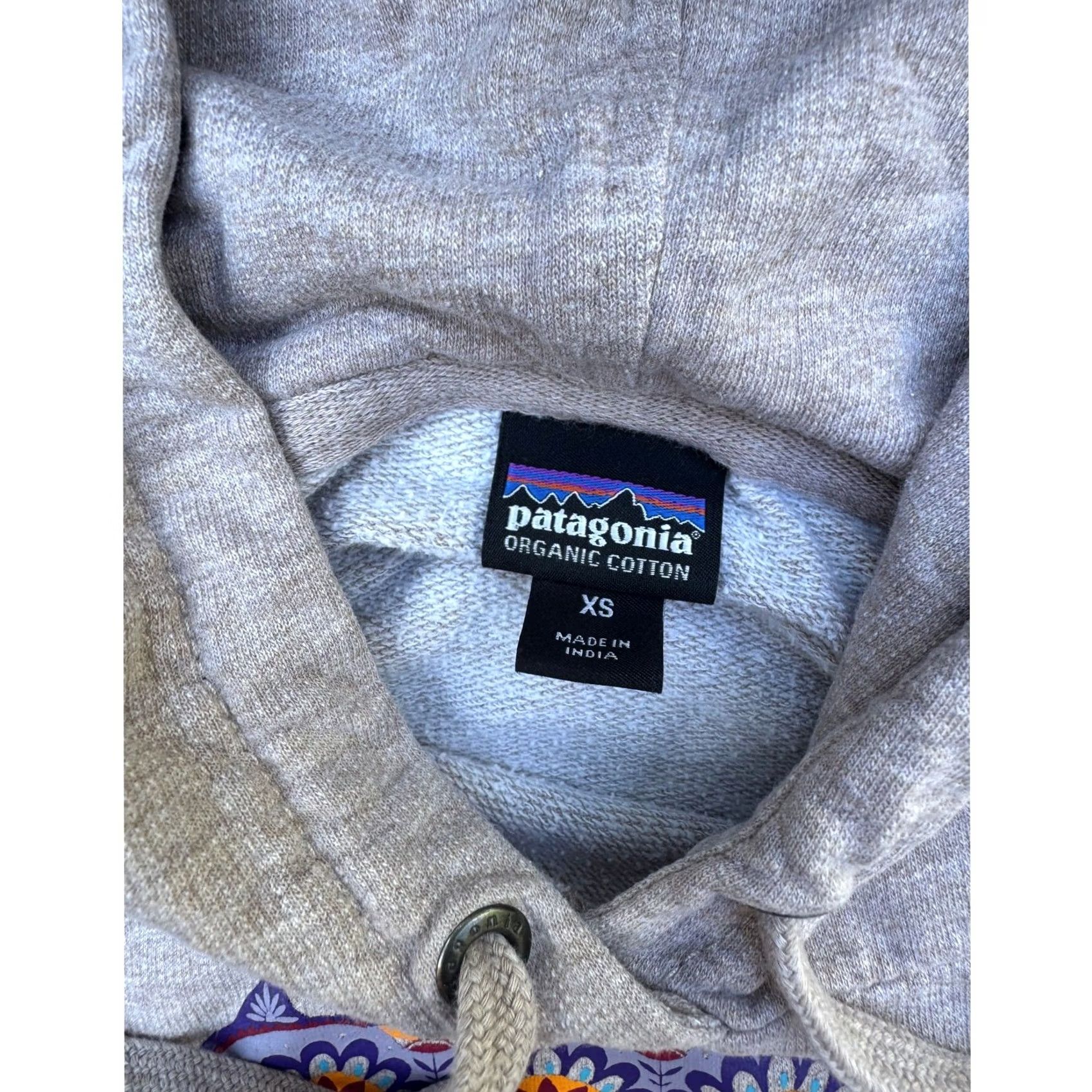 Patagonia Patagonia Hoodie Womens Gray Organic Cotton Mountain Graphic Pullover XS Boys? Not applicable Size XS / US 0-2 / IT 36-38 - 4 Thumbnail