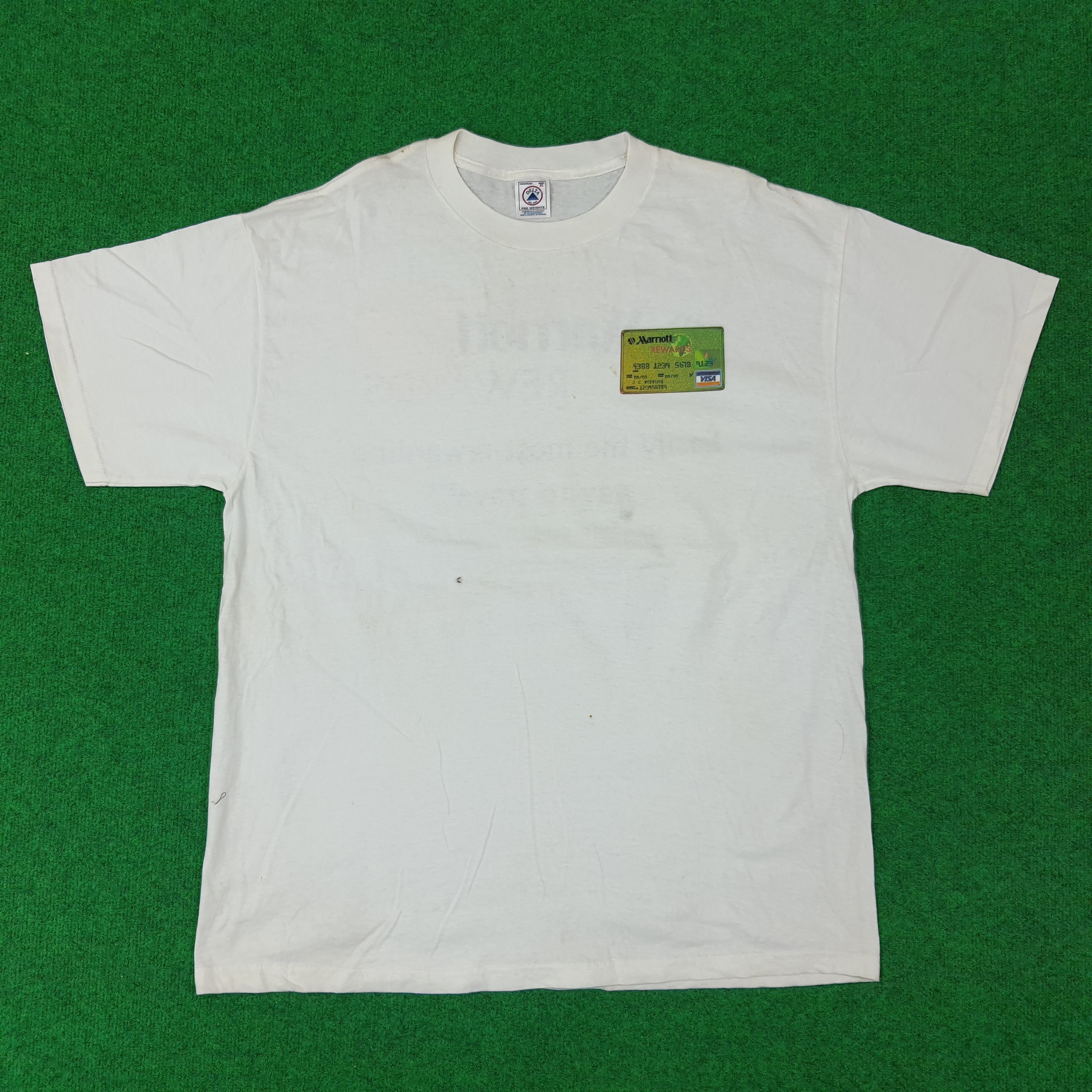 Delta Vintage Marriott Rewards VISA Travel Tshirt C239N10 Size US XL / EU 56 / 4 - 3 Thumbnail