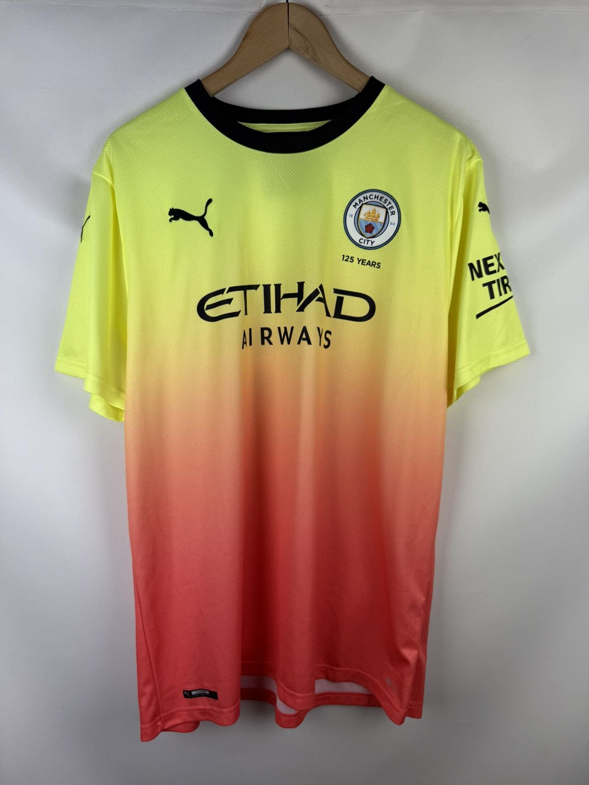 Puma Manchester City 2019-20 Third Kit #16 Rodrigo Jersey Shirt Size US XL / EU 56 / 4 - 1 Thumbnail