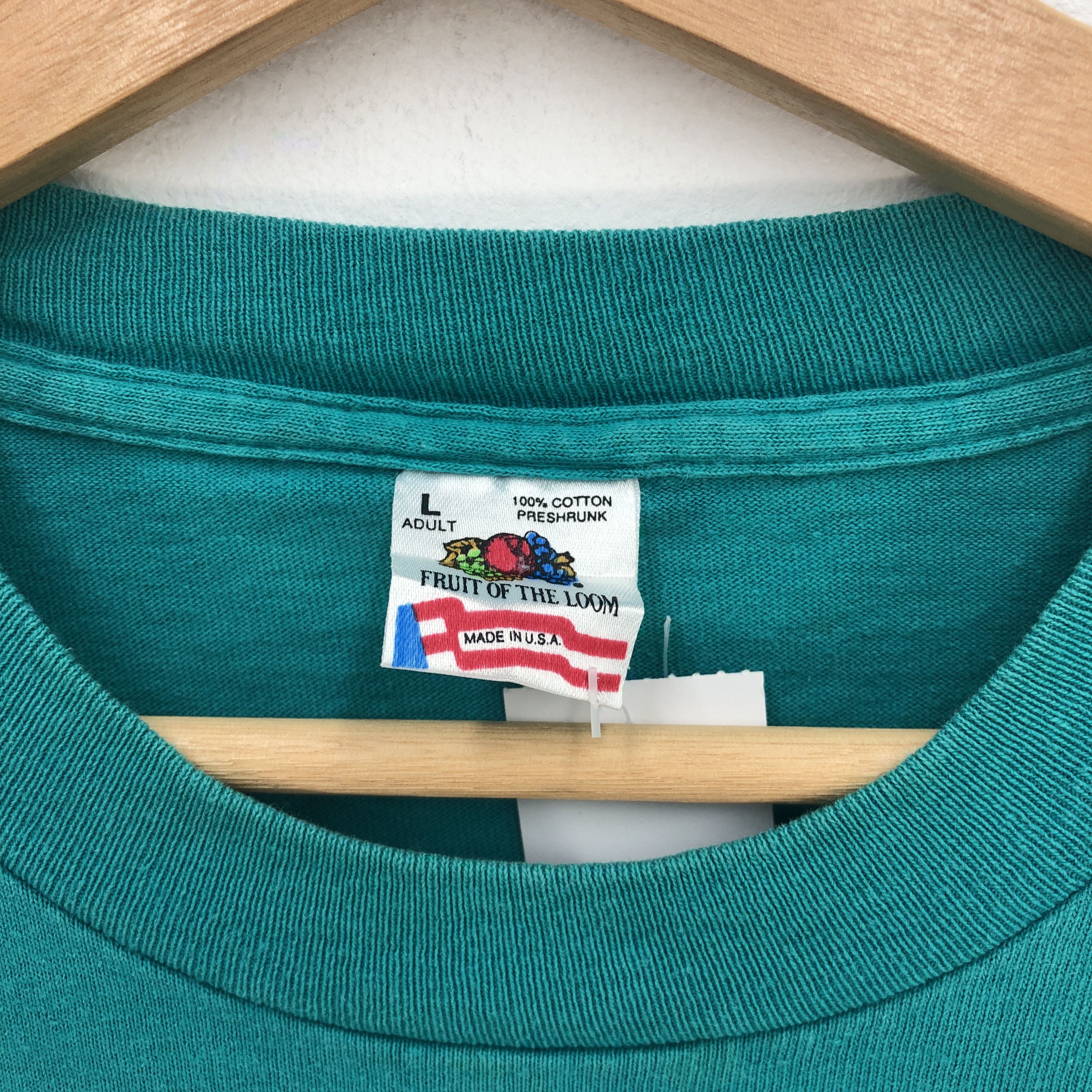Vintage Vintage 1993 World Youth Day T Shirt Novelty Travel Tees Size US L / EU 52-54 / 3 - 5 Thumbnail