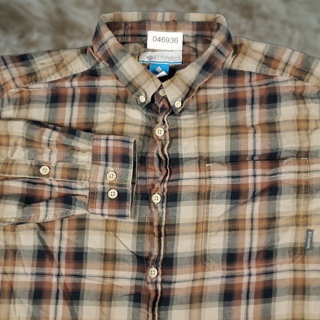 Vintage Columbia Mens Shirt Size L Brown Plaid Button-Up Long Sleeve Casual Dressy Modern Preppy Collected American Classic Size US L / EU 52-54 / 3 - 1 Thumbnail