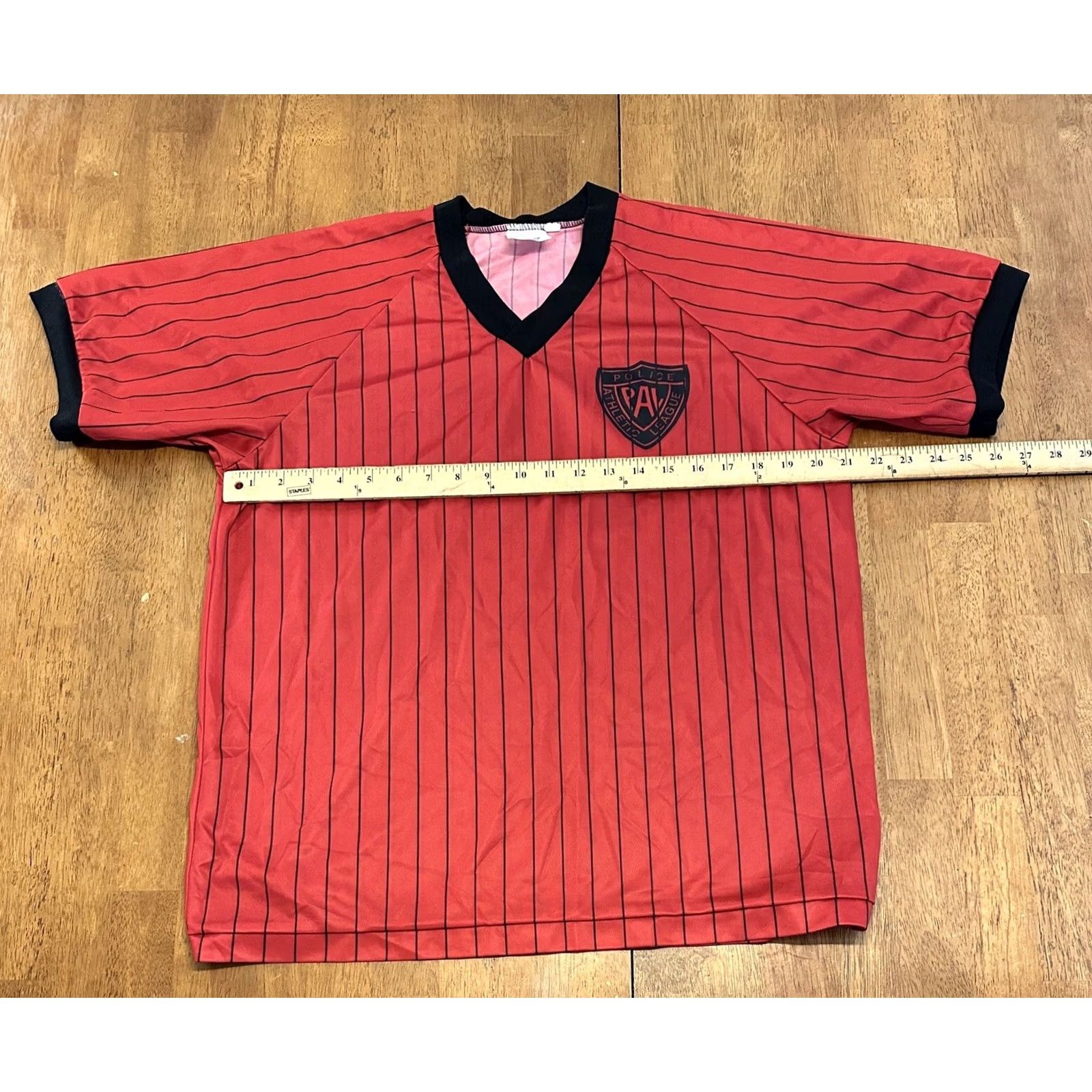 Vintage VINTAGE Police Athletic League Soccer Jersey Red Adult Large 90s Made In USA Mens Size US L / EU 52-54 / 3 - 4 Thumbnail