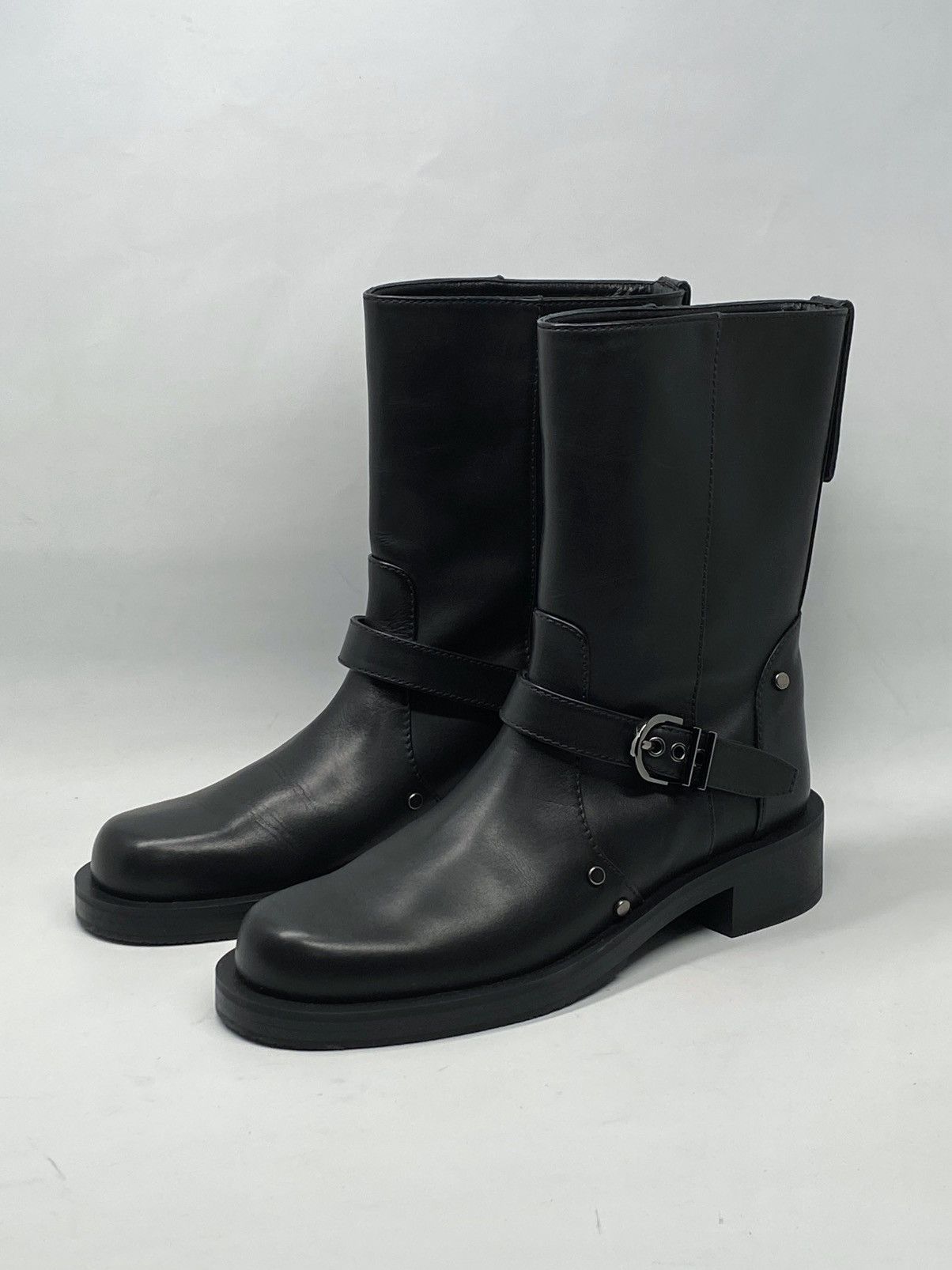 Stuart Weitzman Stuart Weitzman Maverick Pull On Moto Boots size 6.5 Size US 6.5 / IT 36.5 - 4 Thumbnail