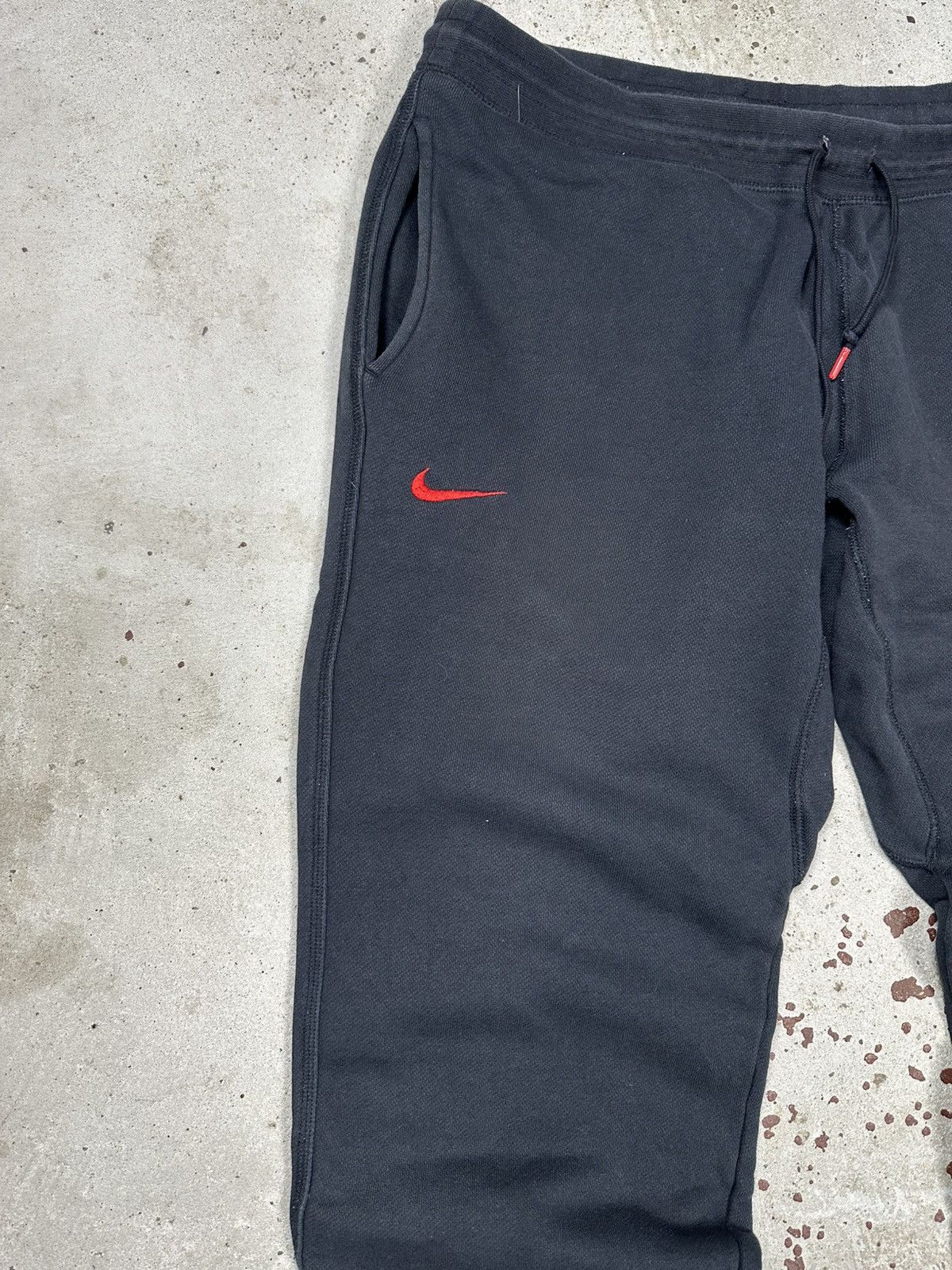 Nike × Vintage Vintage Y2K Nike x FC Barcelona Baggy Sweat Pants Swoosh Size US 36 / EU 52 - 5 Thumbnail