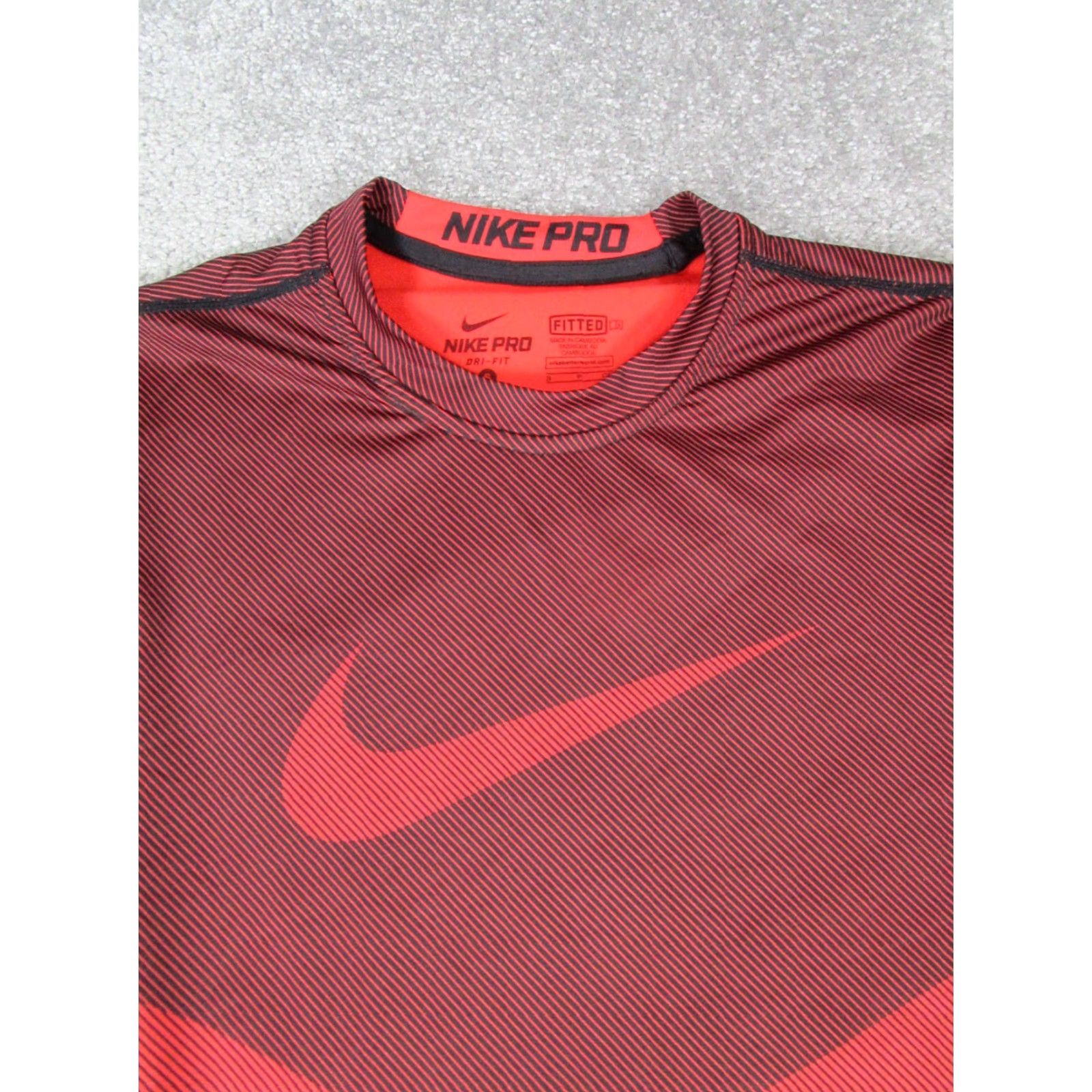 Nike VINTAGE Nike Pro Red Striped Long Sleeve Pullover Shirt Mens Small Activewear Dri-Fit Size US S / EU 44-46 / 1 - 2 Thumbnail