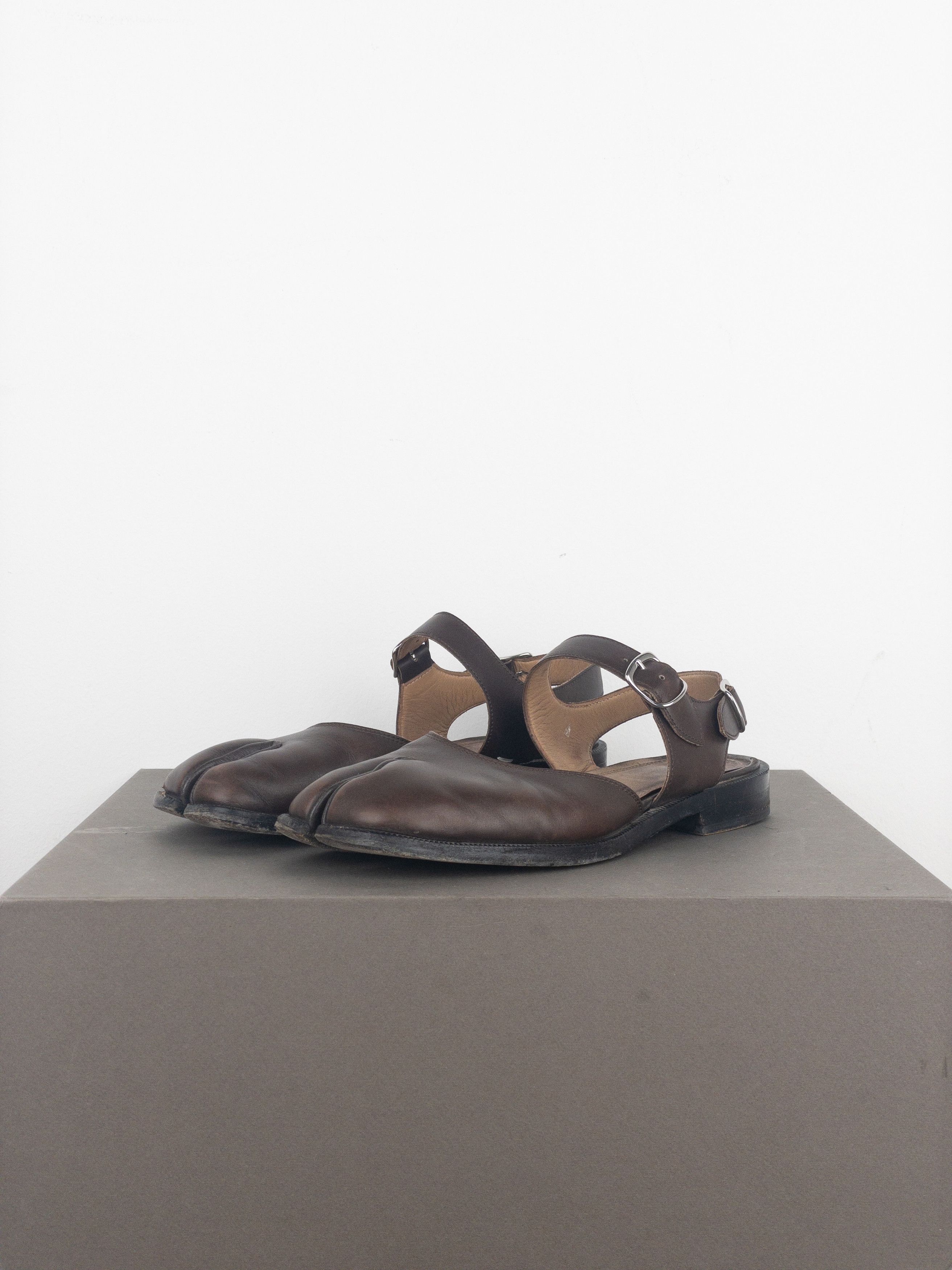 名作 Maison Margiela 16ss HUARACE SANDAL Maison Margiela Maison margiela huarache sandal 16ss | Grailed