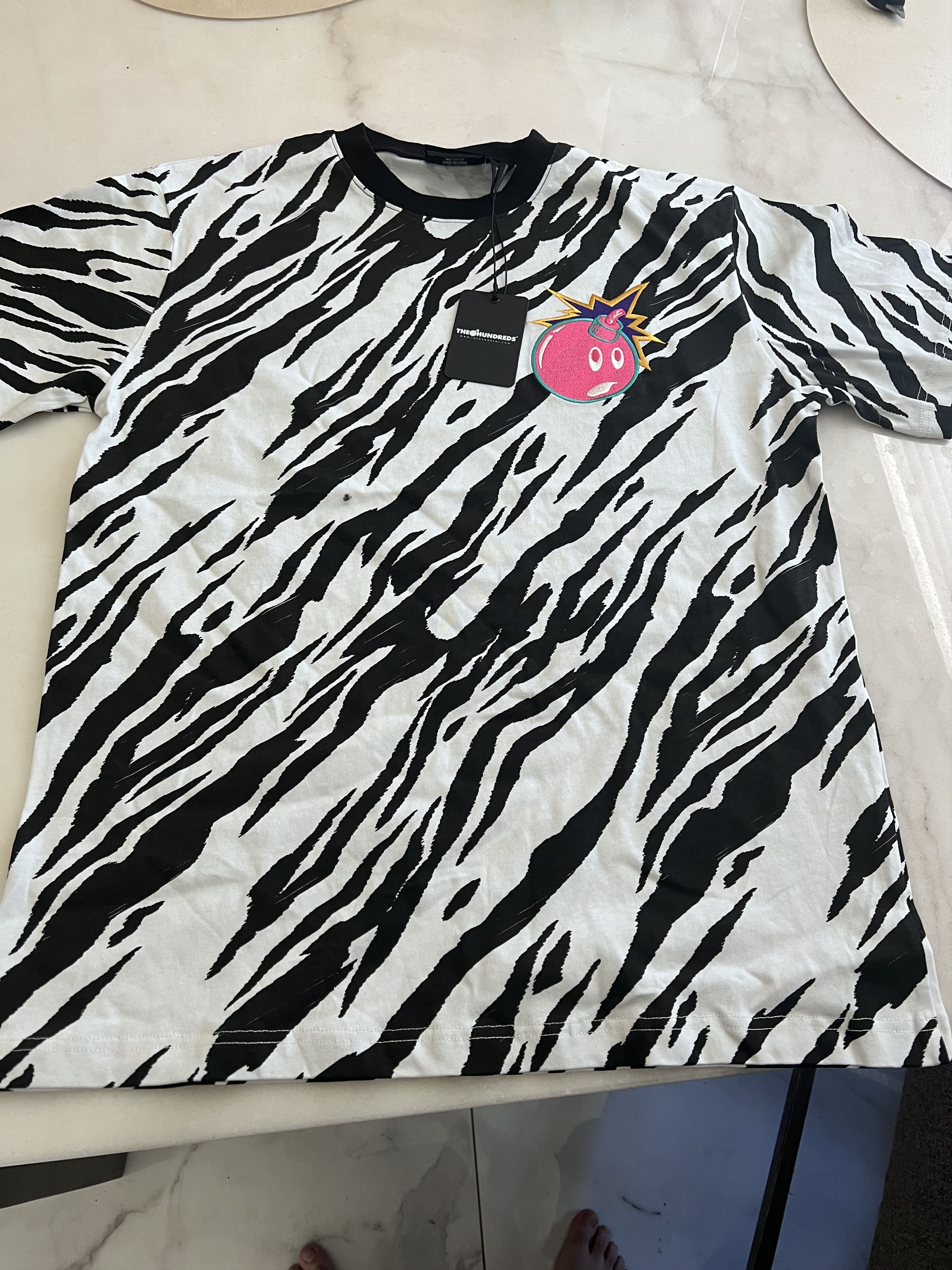 The Hundreds The Hundreds Zebra T-Shirt Size US M / EU 48-50 / 2 - 2 Thumbnail