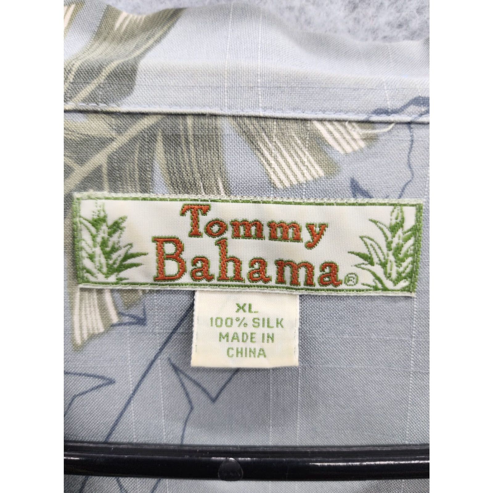 Tommy Bahama Tommy Bahama Camp Shirt XL Silk Floral Pattern Hawaiian Button-Up Short Sleeve Multicolor Green Yellow Gray Pockets Mens Size US XL / EU 56 / 4 - 4 Thumbnail
