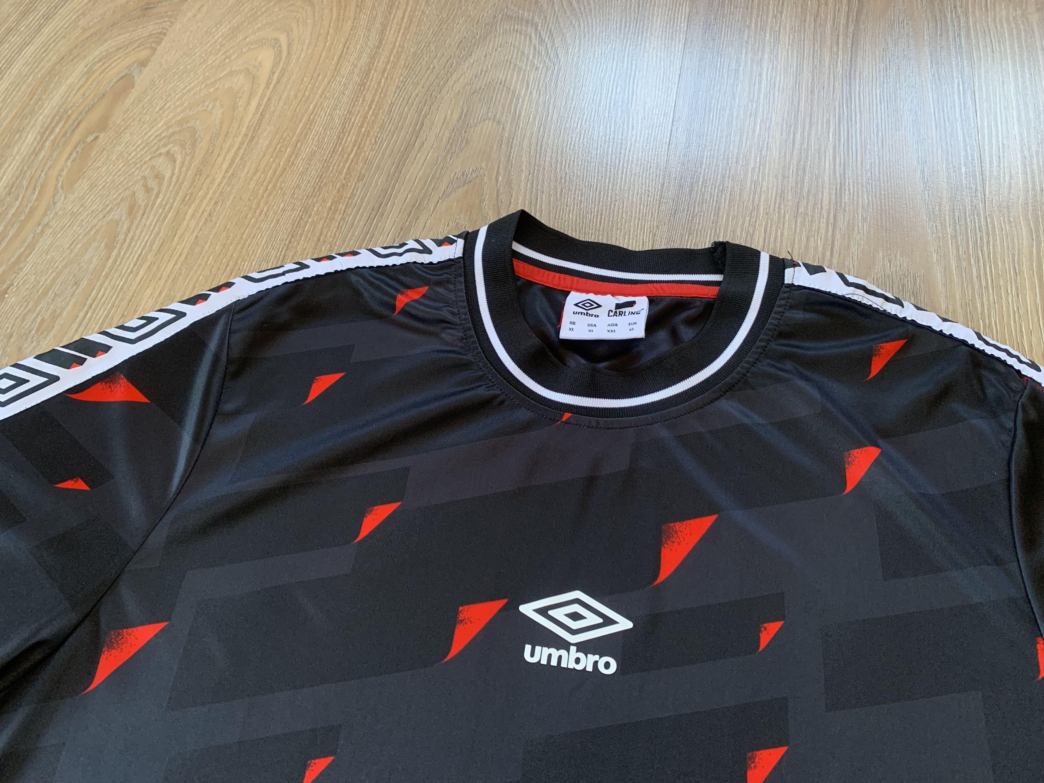 Umbro Carling Umbro Football Lampass Training T Shirt Size US XL / EU 56 / 4 - 4 Thumbnail