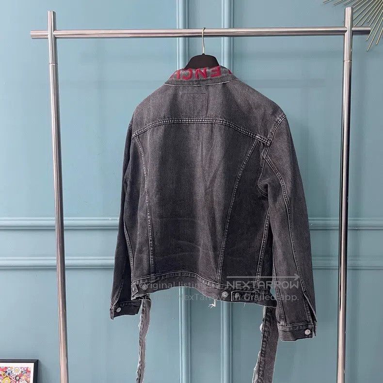 Balenciaga Balenciaga Red collar logo ribbon destroyed jacket Size XXS / US 00 / IT 34 - 2 Thumbnail