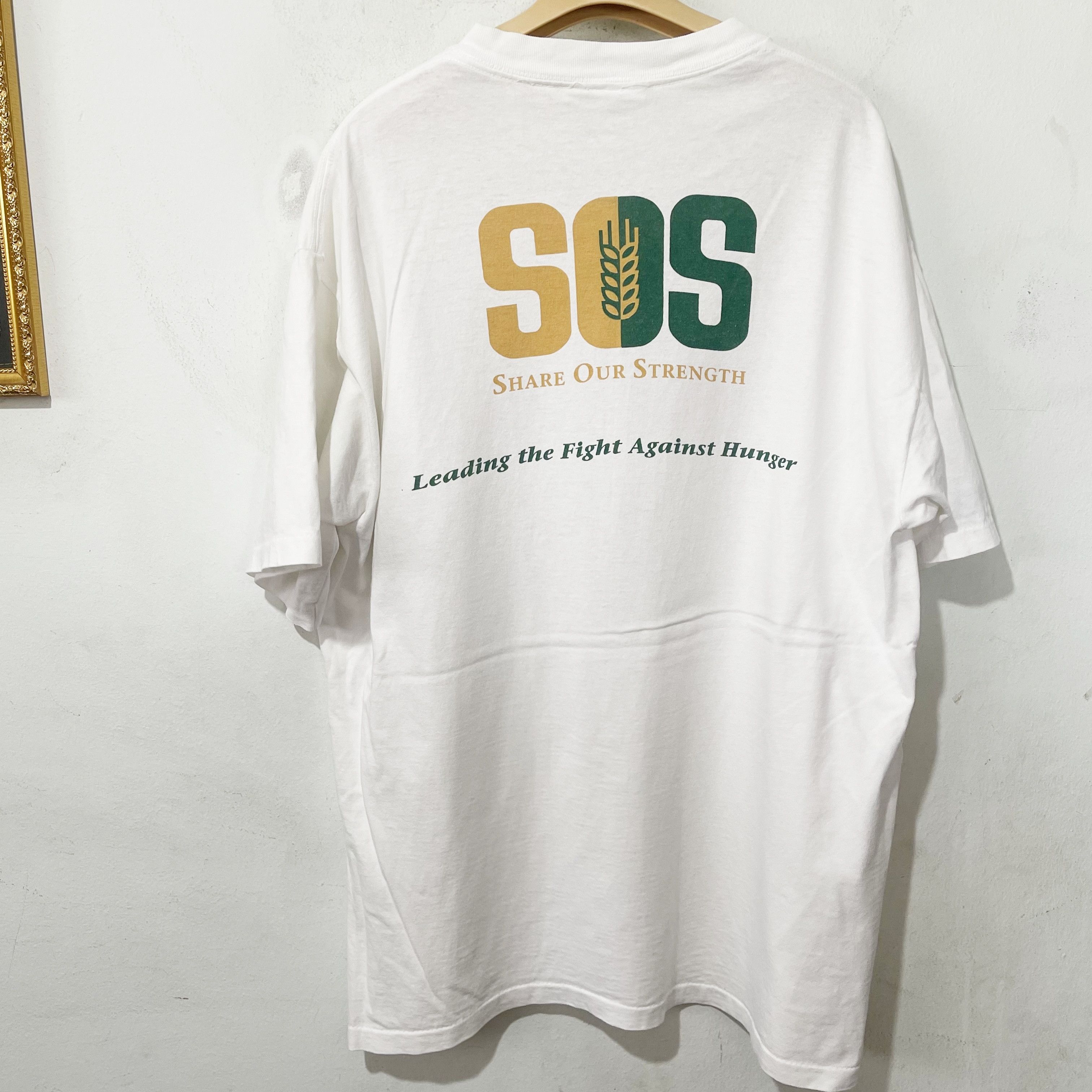Vintage Vintage 1992 Jonathan Green “Family Gathering” Art T-Shirt Size US XL / EU 56 / 4 - 6 Thumbnail