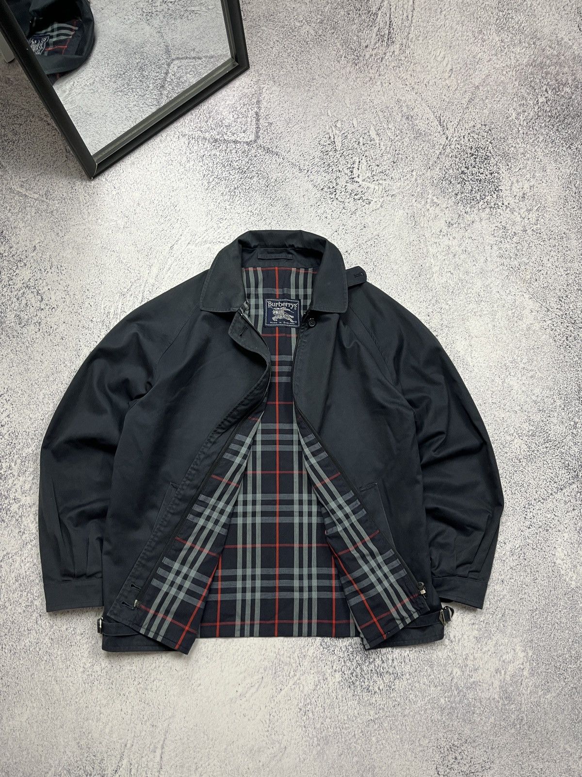 Burberry Vintage 90’s Burberrys Bomber Jacket Nova Check Luxury Rare Size US S / EU 44-46 / 1 - 1 Thumbnail