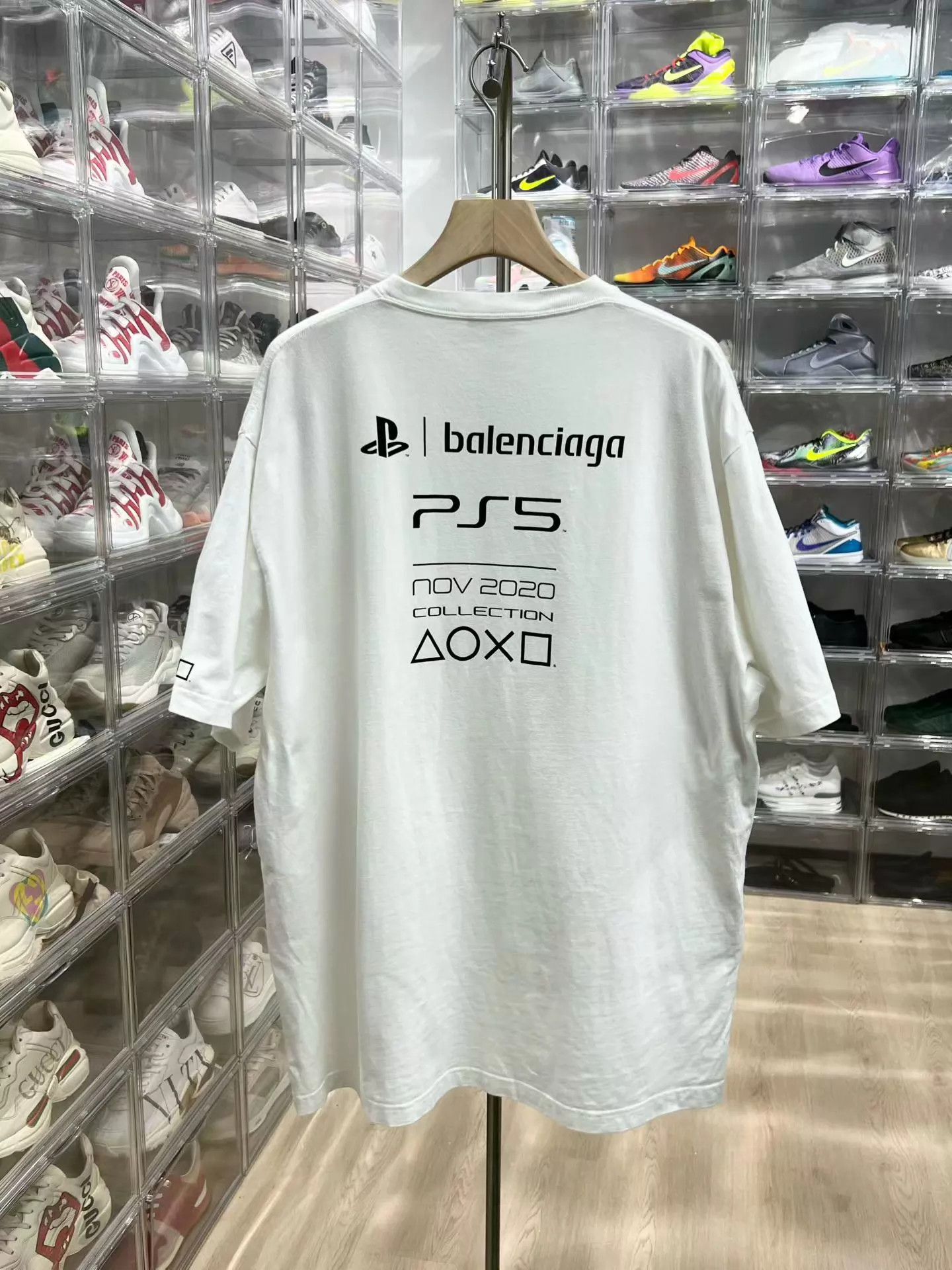 Balenciaga Balenciaga x PS5 White Loose Short Sleeve Tee M Size US M / EU 48-50 / 2 - 6 Thumbnail