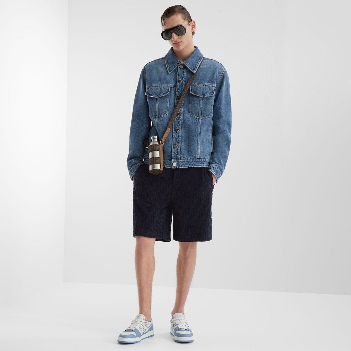 Fendi o1s1wg111225 Bermudas in Nevy Blue Size US 30 / EU 46 - 4 Thumbnail