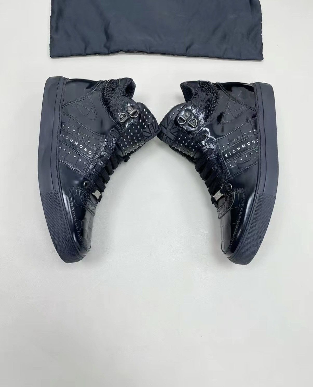 John Richmond Richmond Embossed Mid-Top Casual Shoes J30 Size US 7 / EU 40 - 8 Thumbnail